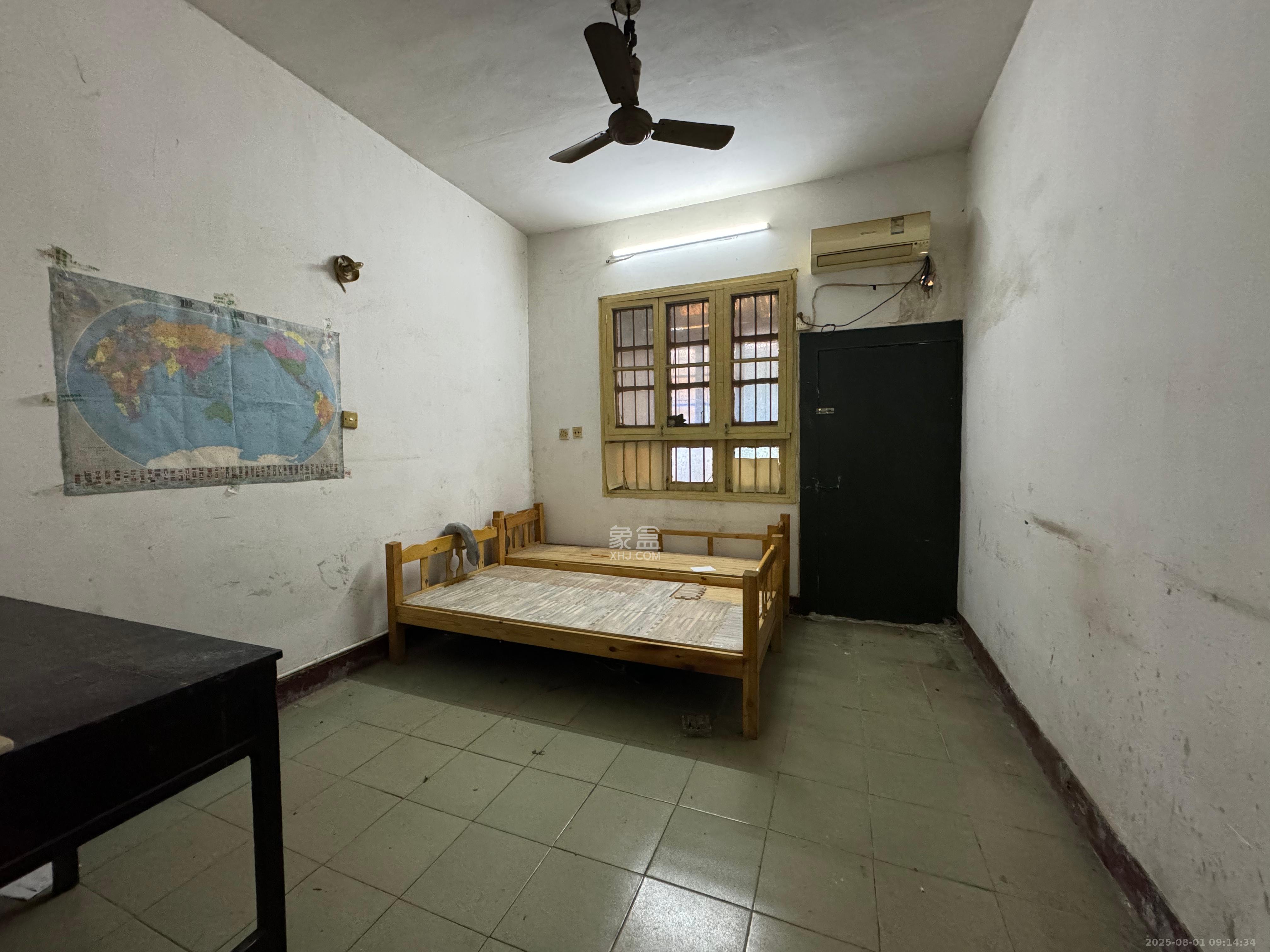 四星客车厂(四星小区) 3室1厅1卫 1100.0元/月 四星客车厂(四星小区) 3室1厅1卫 1100.0元/月室内图