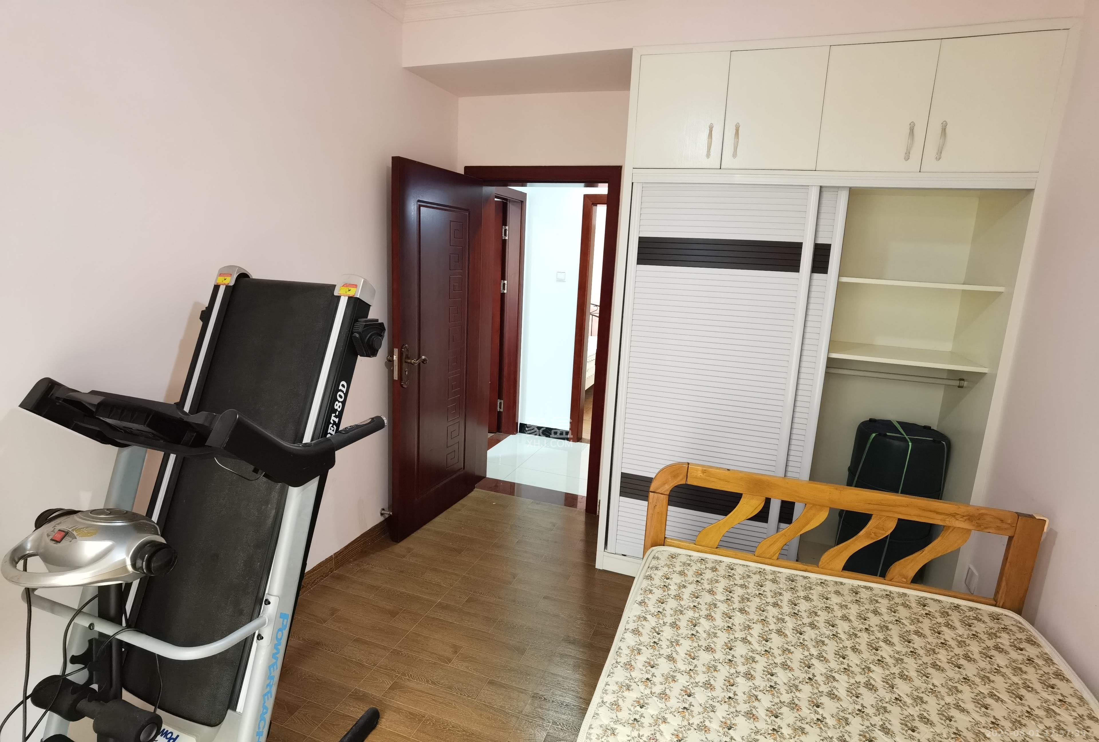 乾源国际 3室2厅1卫 2100.0元/月 乾源国际 3室2厅1卫 2100.0元/月室内图