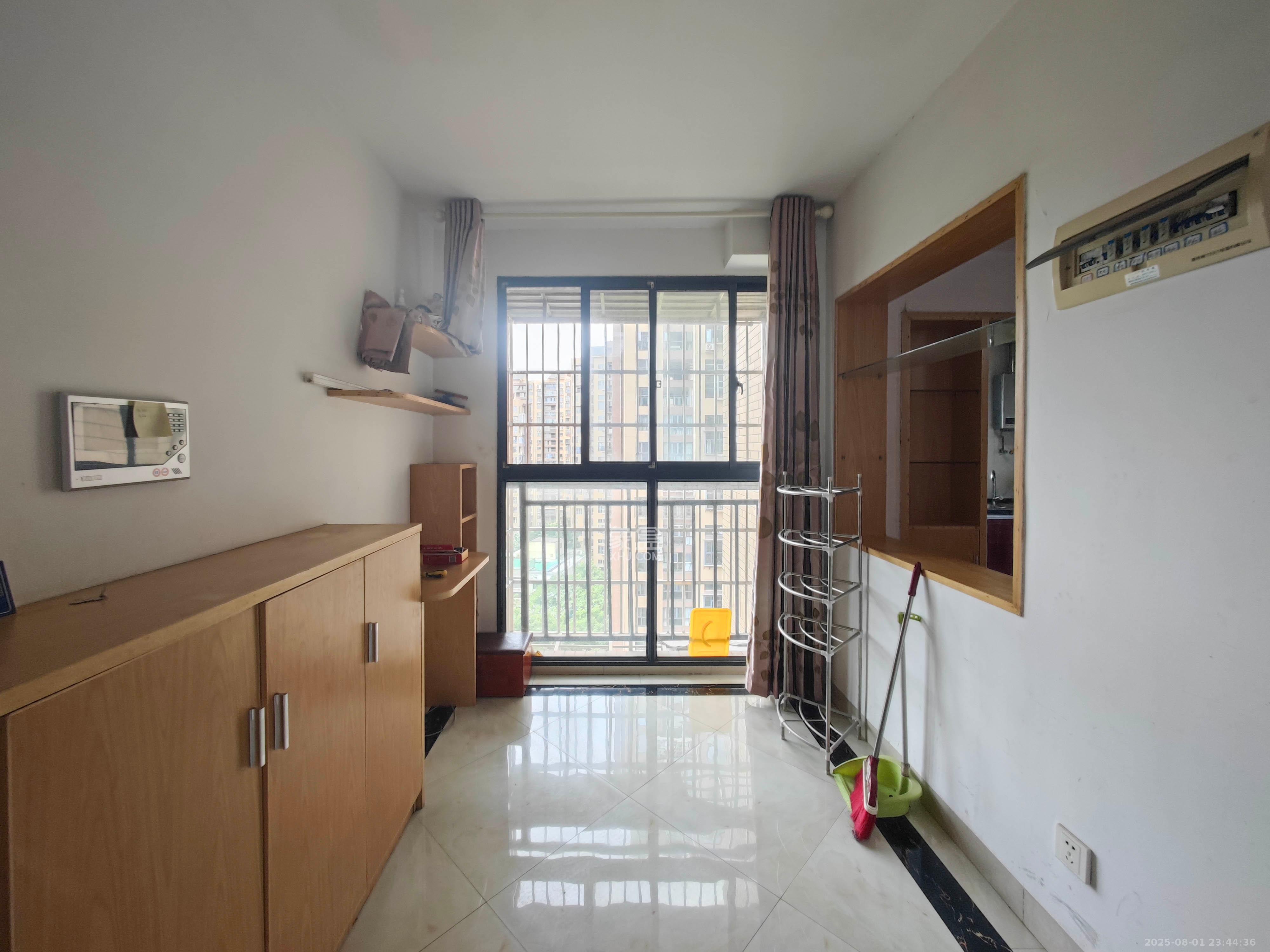 汇金城/嘉华城一期 3室2厅2卫 122.0万 汇金城/嘉华城一期 3室2厅2卫 122.0万其他