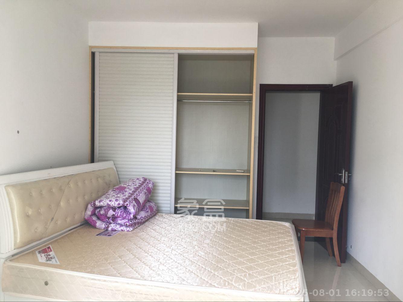 长房时代城 2室2厅1卫 2300.0元/月 长房时代城 2室2厅1卫 2300.0元/月室内图