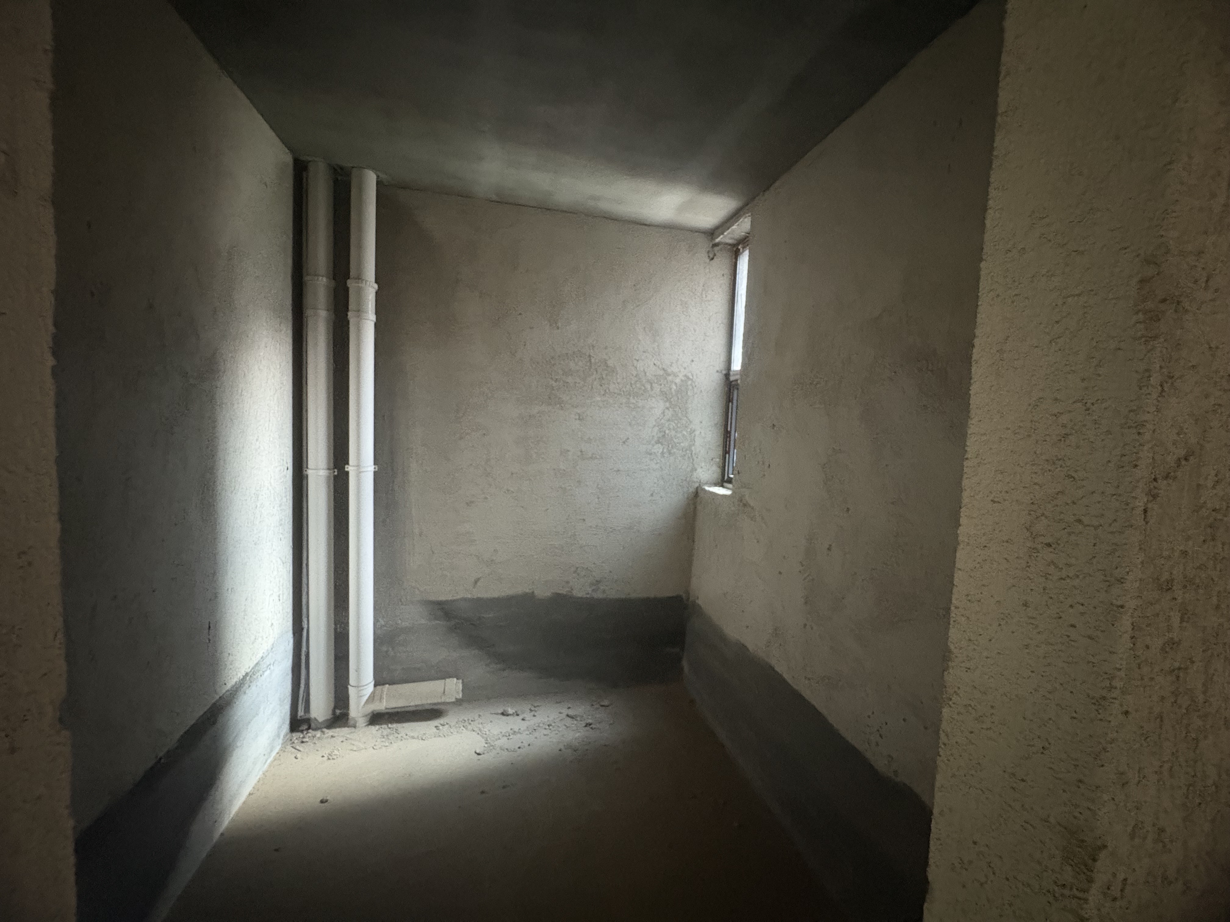 檀香山  4室2厅2卫    72.8万客厅