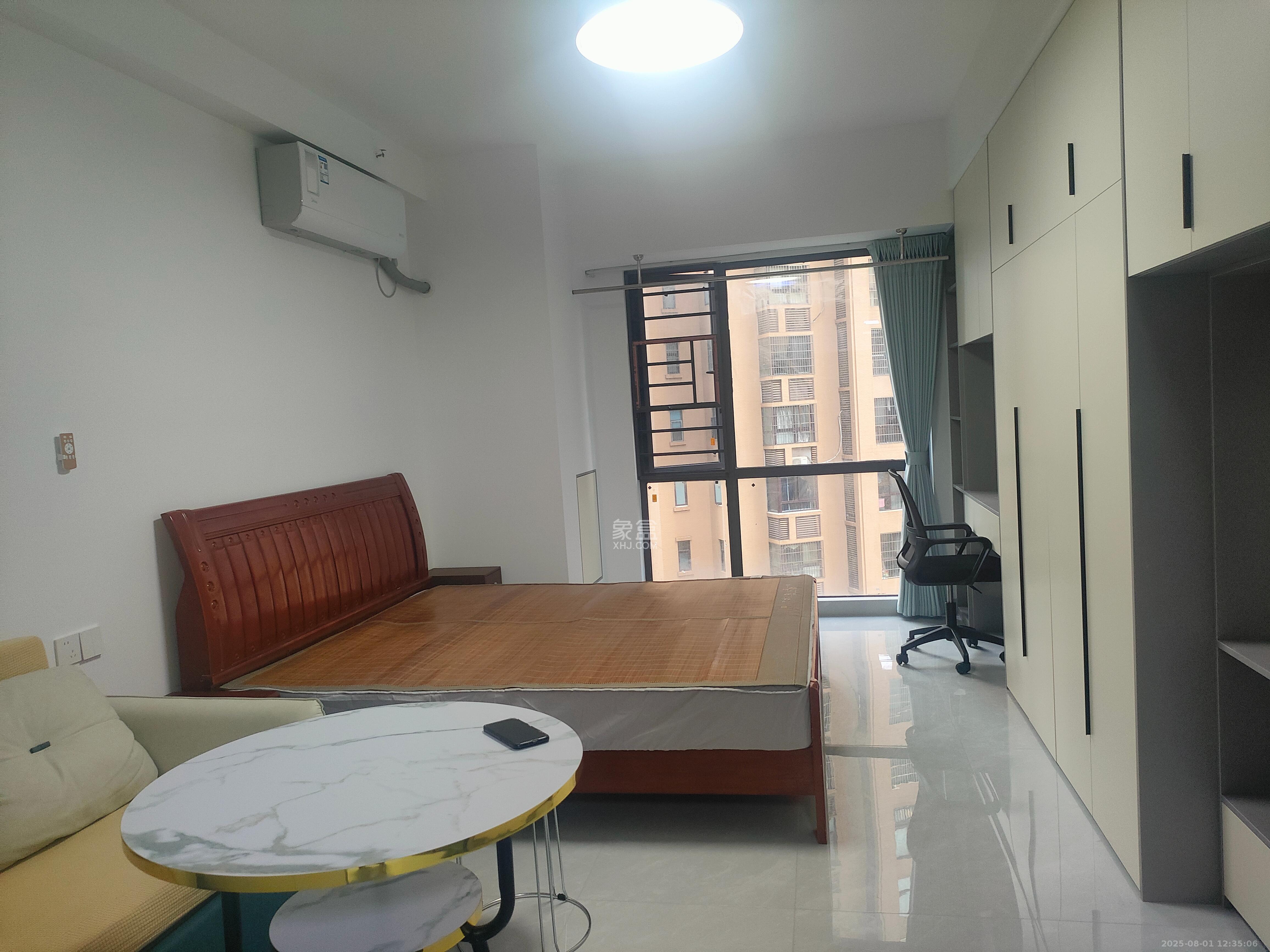 星沙算中心  1室0厅0卫    1700.0元/月 星沙算中心  1室0厅0卫    1700.0元/月室内图