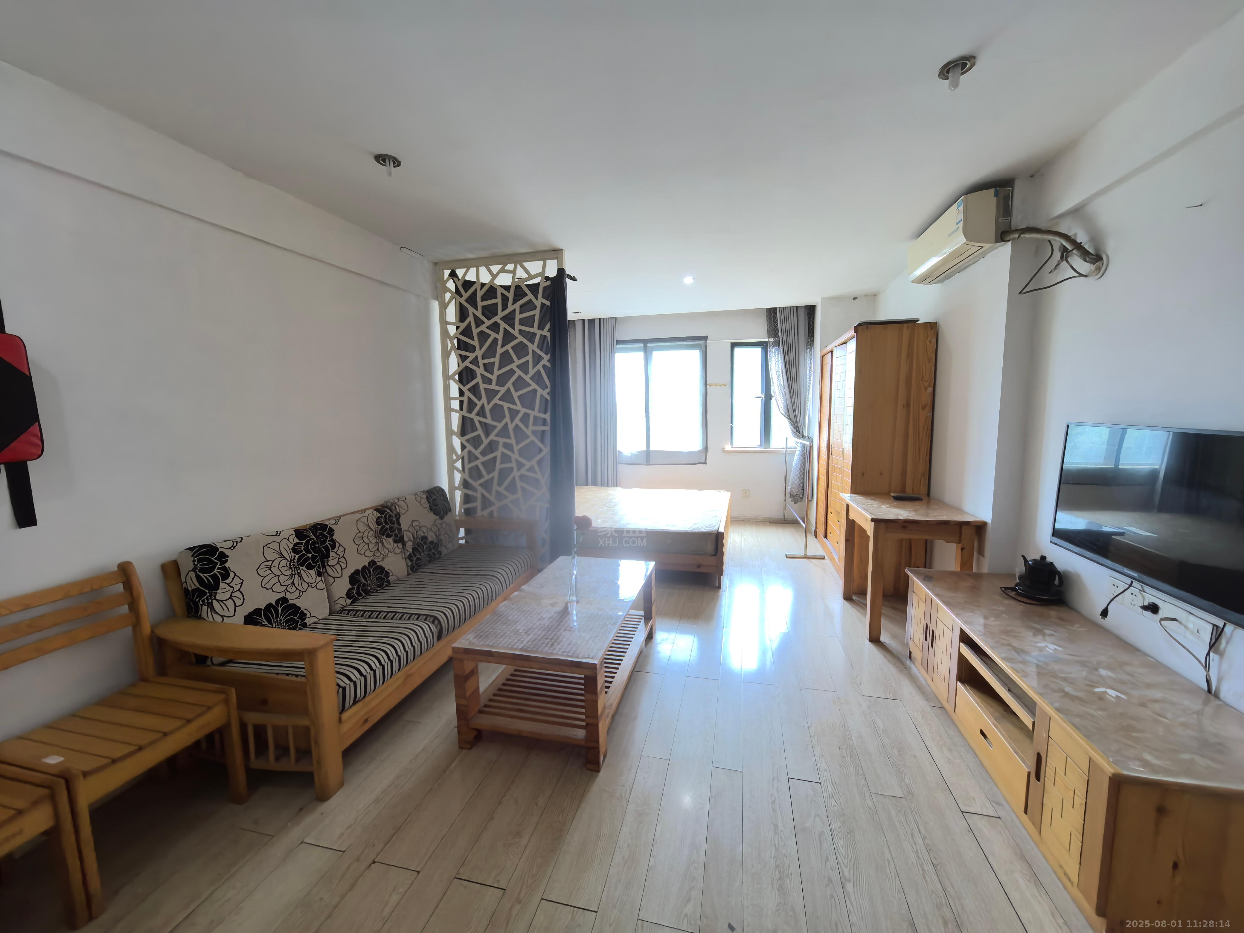 山水国际 1室1厅1卫 850.0元/月 山水国际 1室1厅1卫 850.0元/月室内图