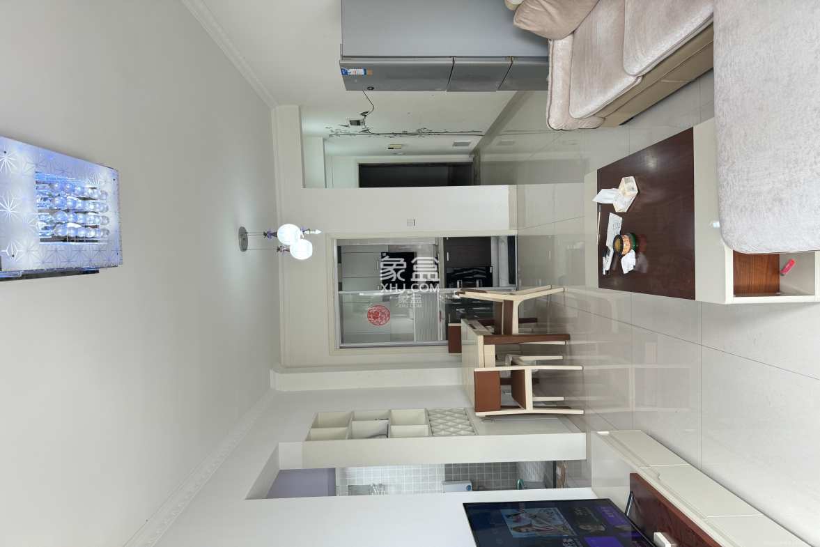 维一星城原山苑 3室2厅1卫 2500.0元/月 维一星城原山苑 3室2厅1卫 2500.0元/月室内图