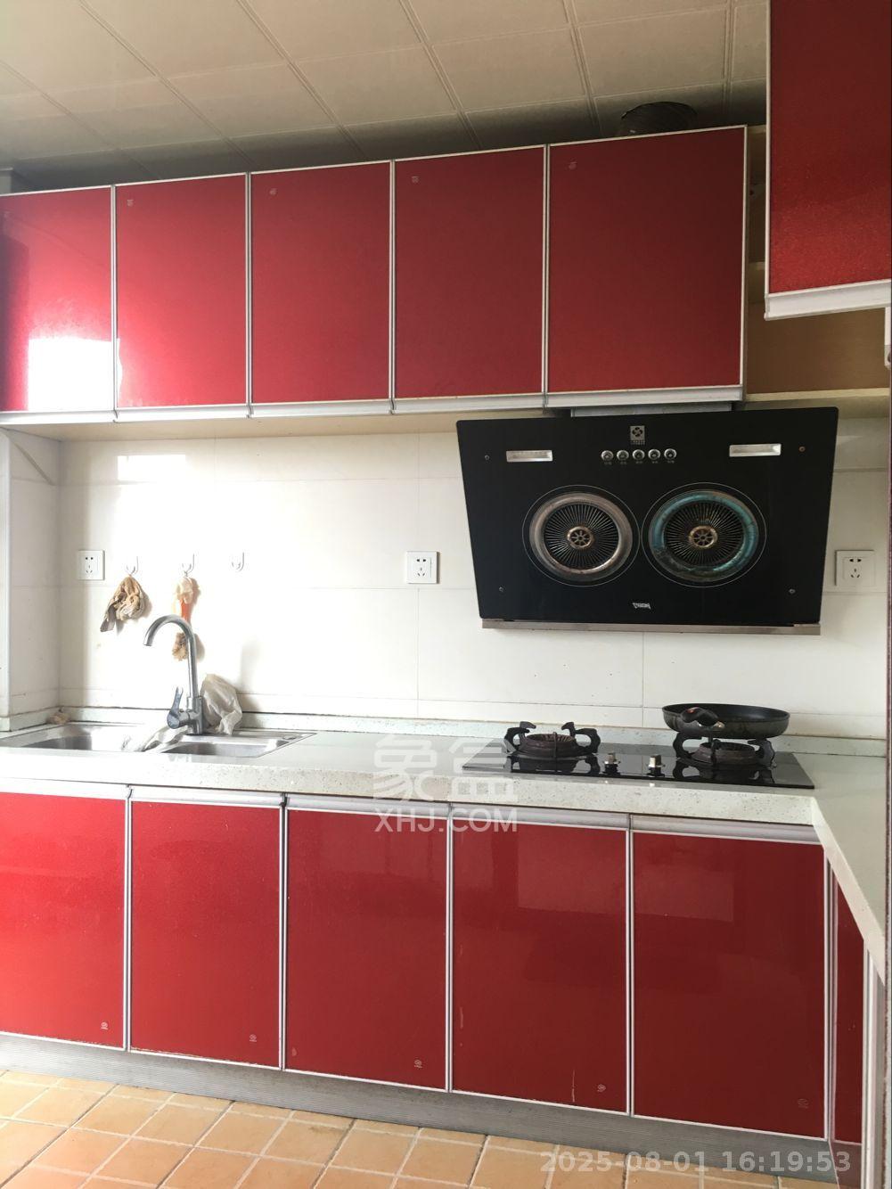 长房时代城 2室2厅1卫 2300.0元/月 长房时代城 2室2厅1卫 2300.0元/月室内图