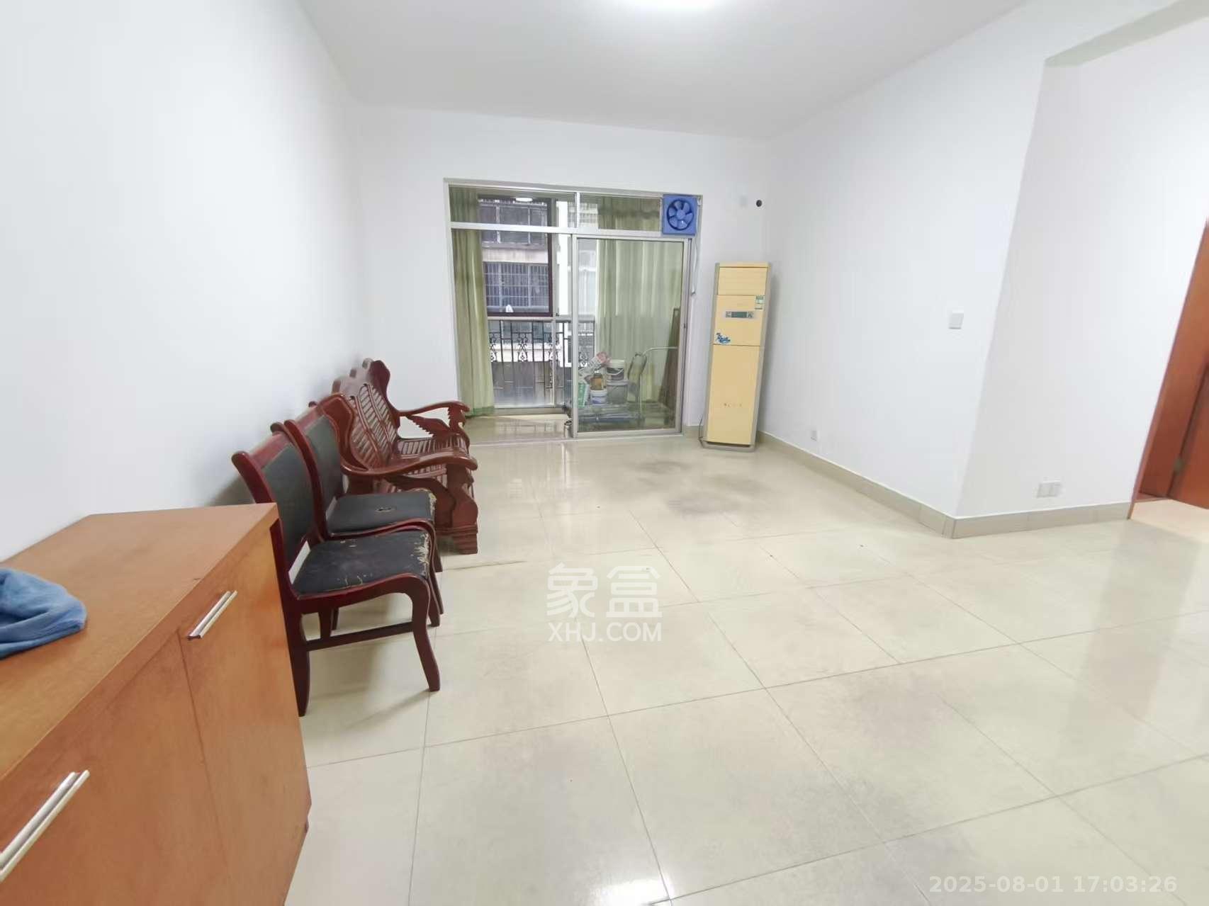 金地华园 2室2厅1卫 2000.0元/月 金地华园 2室2厅1卫 2000.0元/月室内图