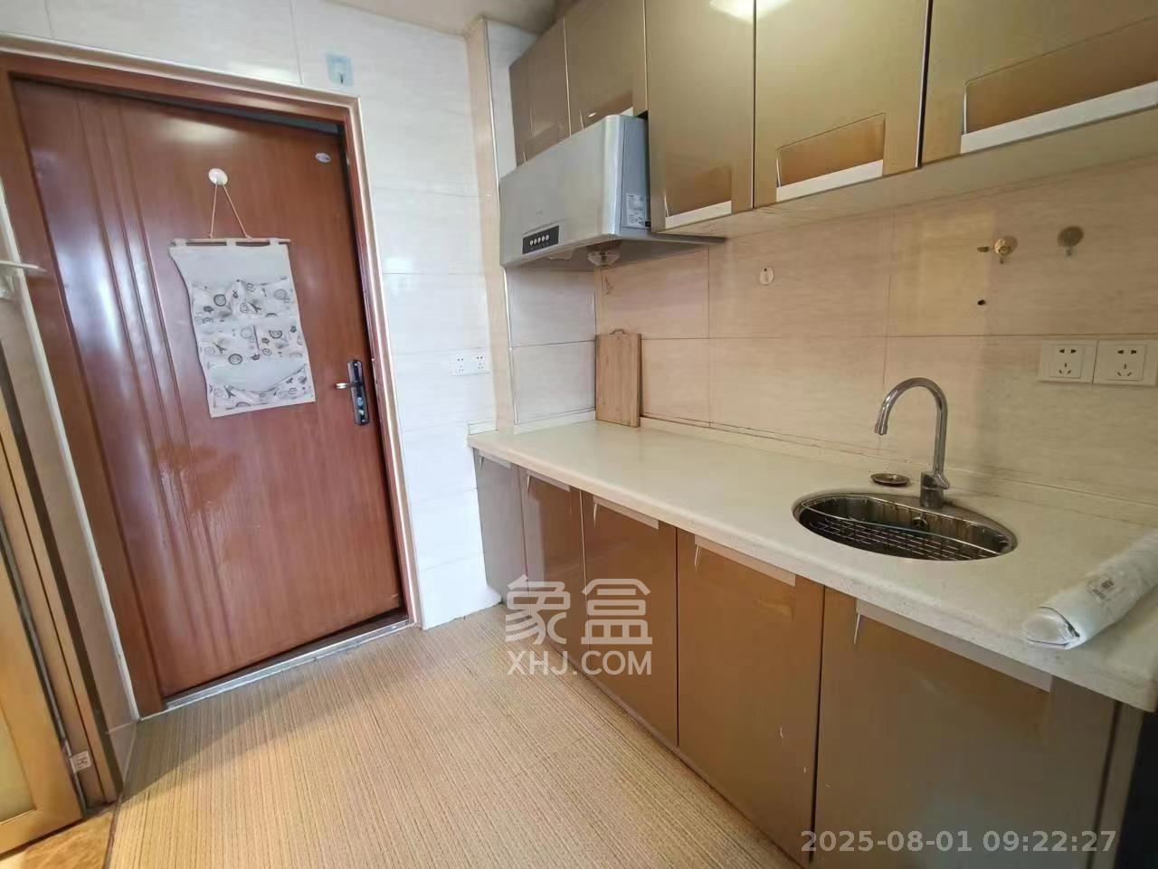 长房时代城  1室1厅1卫    1600.0元/月室内图