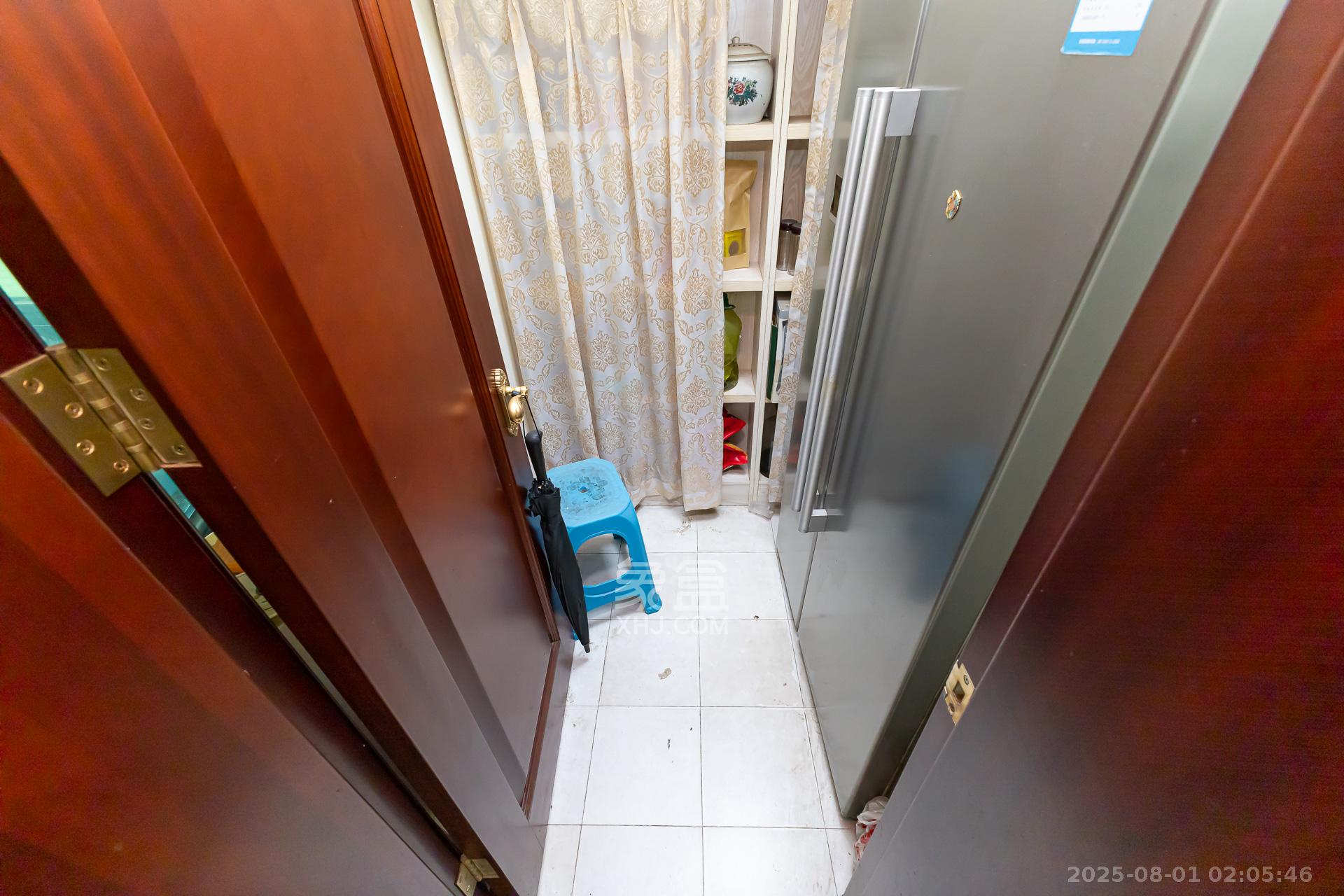 恒大名都 4室2厅2卫 78.0万 恒大名都 4室2厅2卫 78.0万卧室