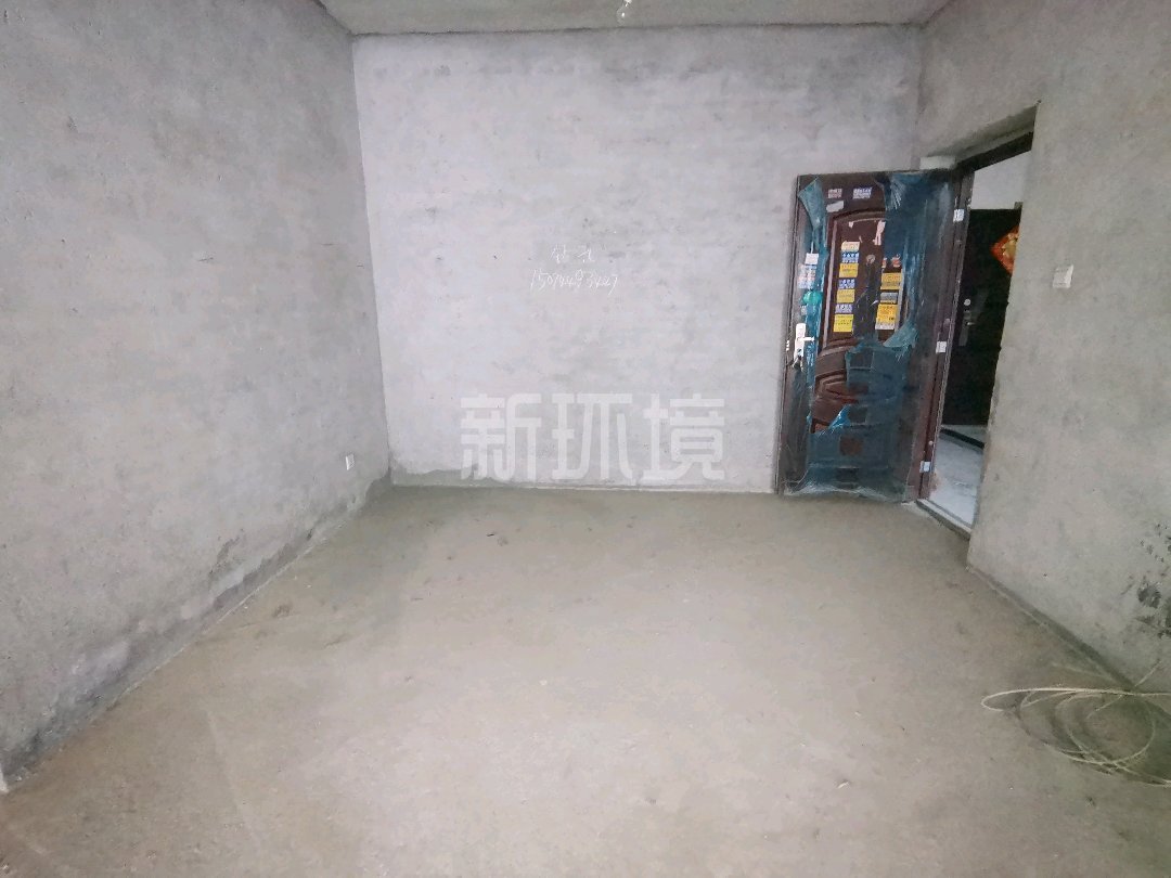 林农小区  3室2厅1卫   28.80万客厅