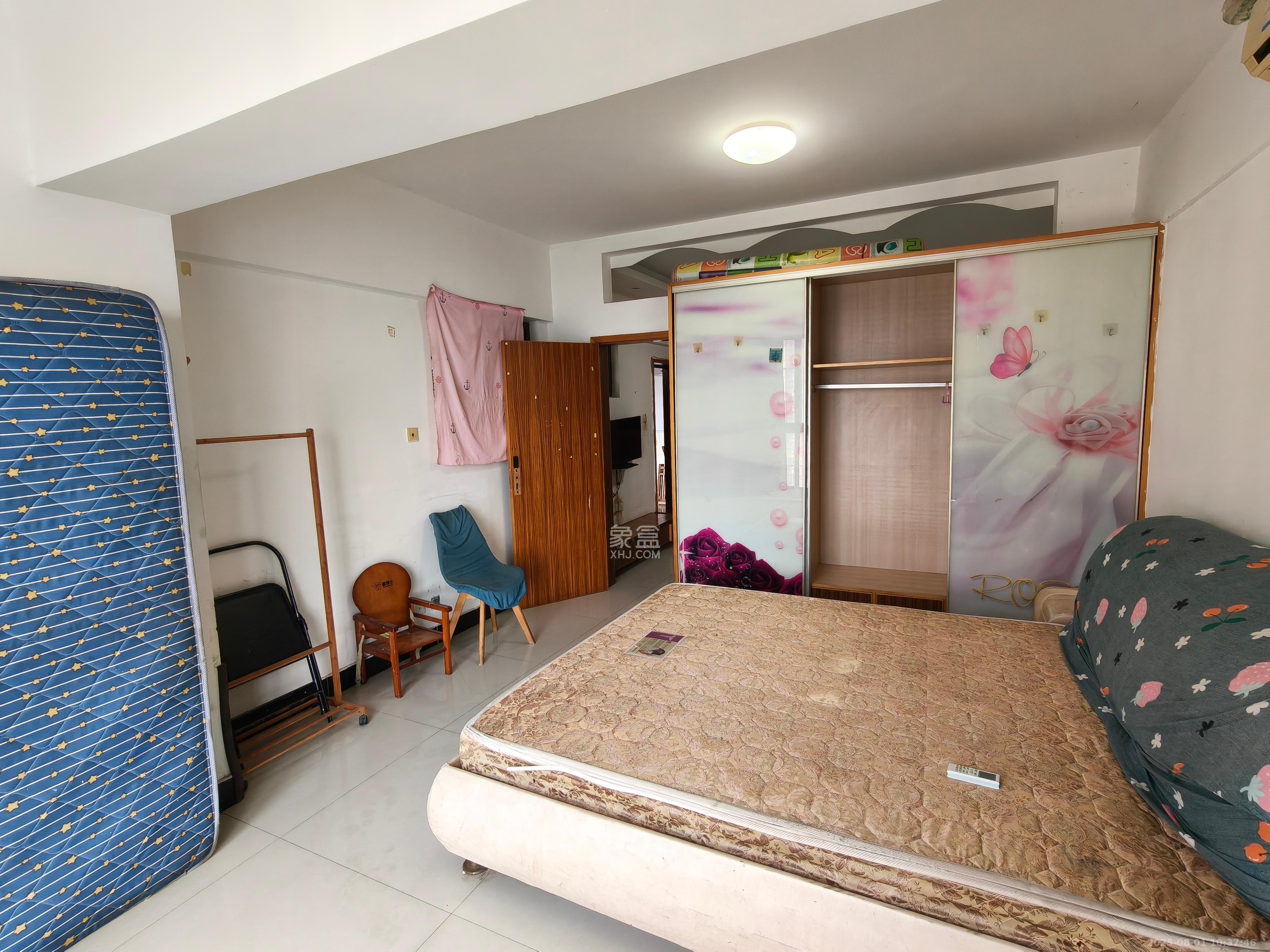 尚都花园城  1室0厅0卫    1300.0元/月 尚都花园城  1室0厅0卫    1300.0元/月室内图