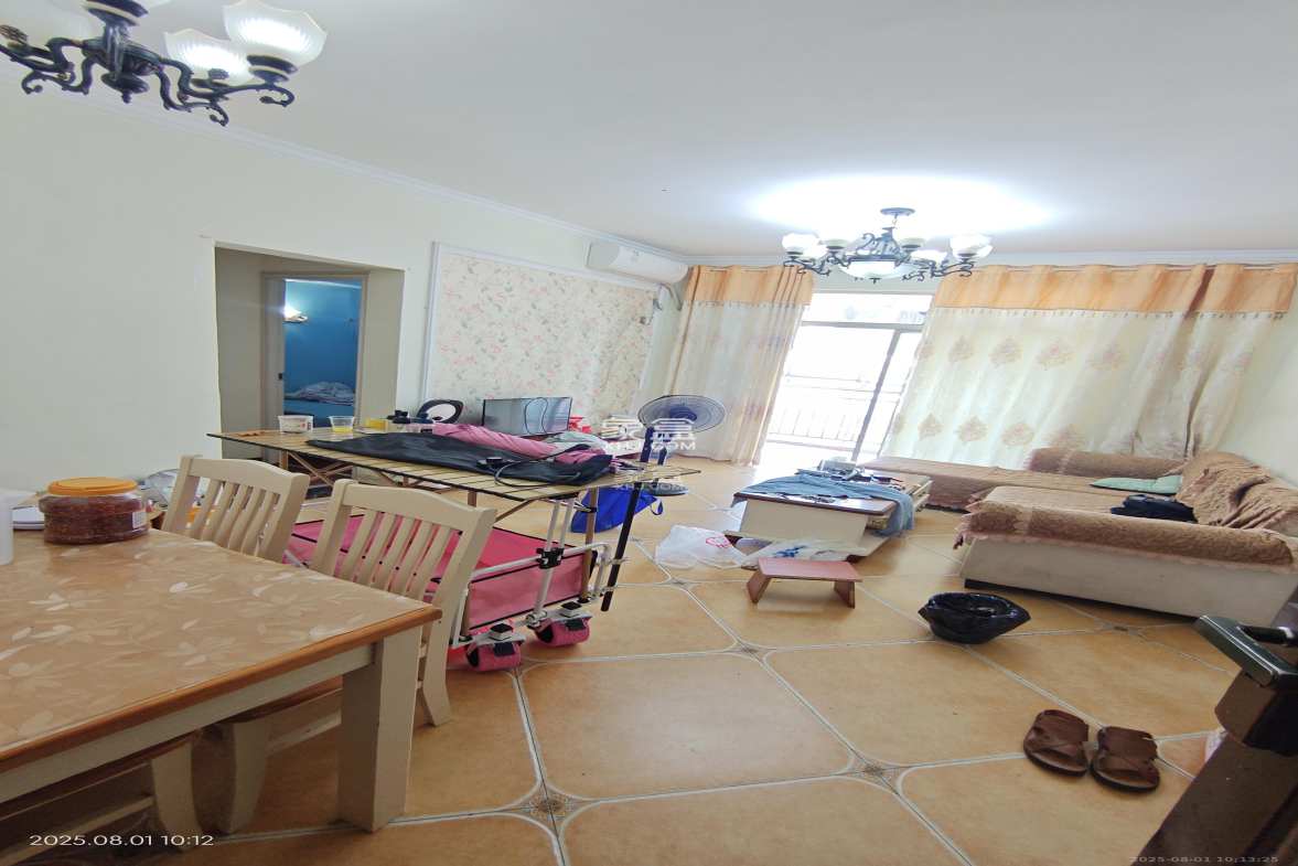 华瑞电子商厦(湖南科佳摄影城) 2室1厅1卫 1900.0元/月 华瑞电子商厦(湖南科佳摄影城) 2室1厅1卫 1900.0元/月室内图