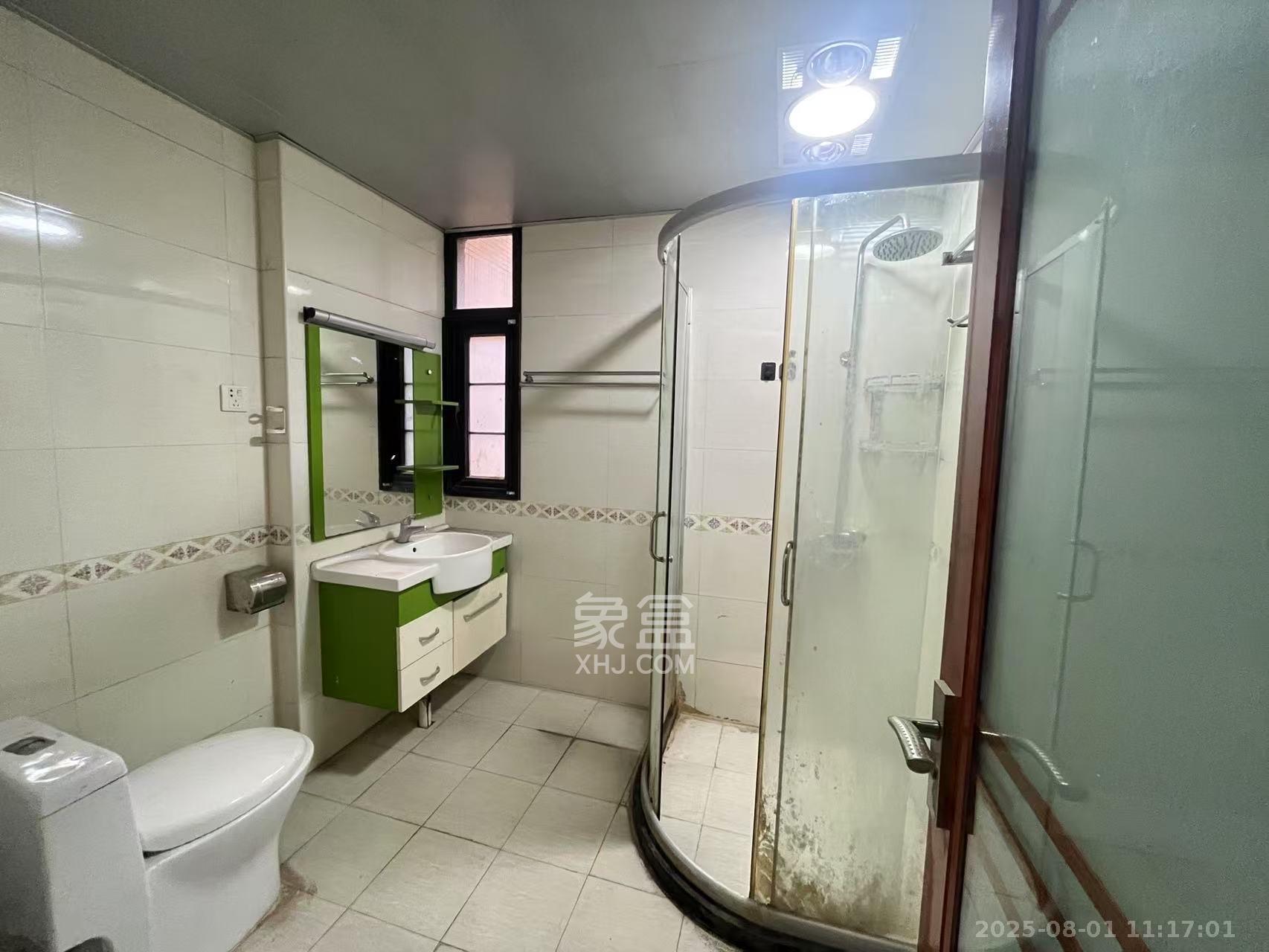 沁园春御院 3室2厅1卫 2600.0元/月 沁园春御院 3室2厅1卫 2600.0元/月室内图