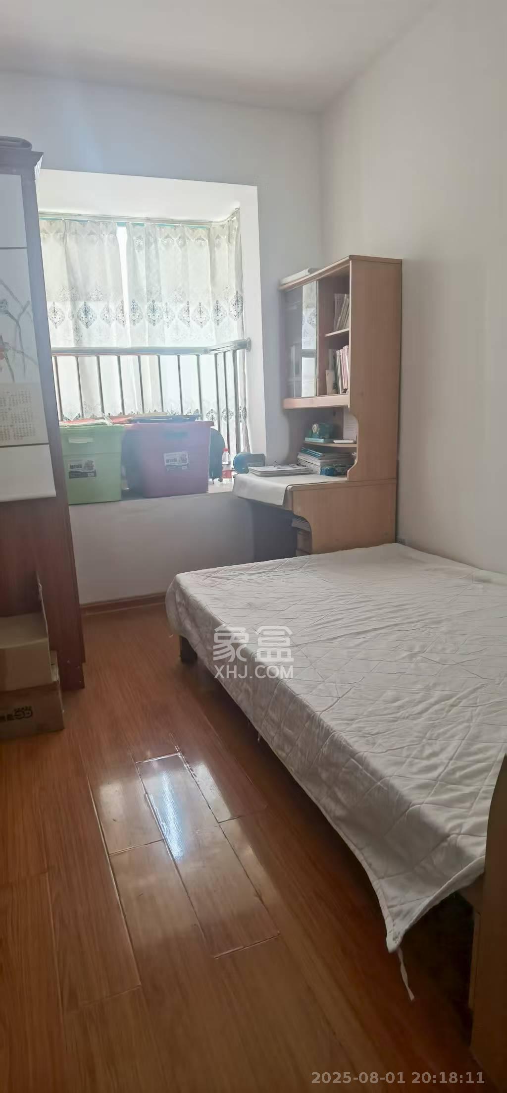 华天苑 3室1厅1卫 2200.0元/月 华天苑 3室1厅1卫 2200.0元/月室内图