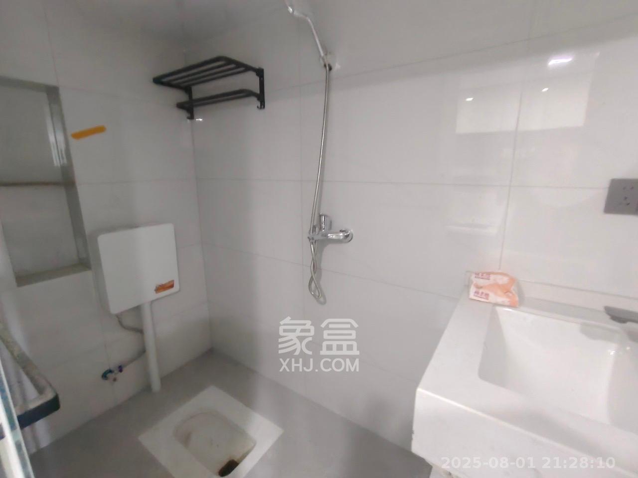 新长海D1站  1室0厅0卫   1500.00元/月室内图