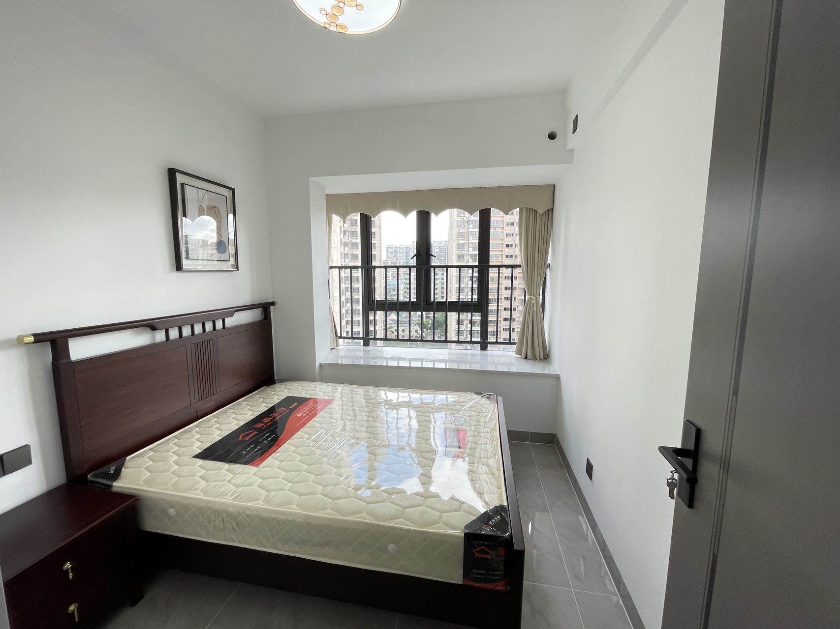 坡博家园一区  4室2厅2卫    180.0万 坡博家园一区  4室2厅2卫    180.0万室内图