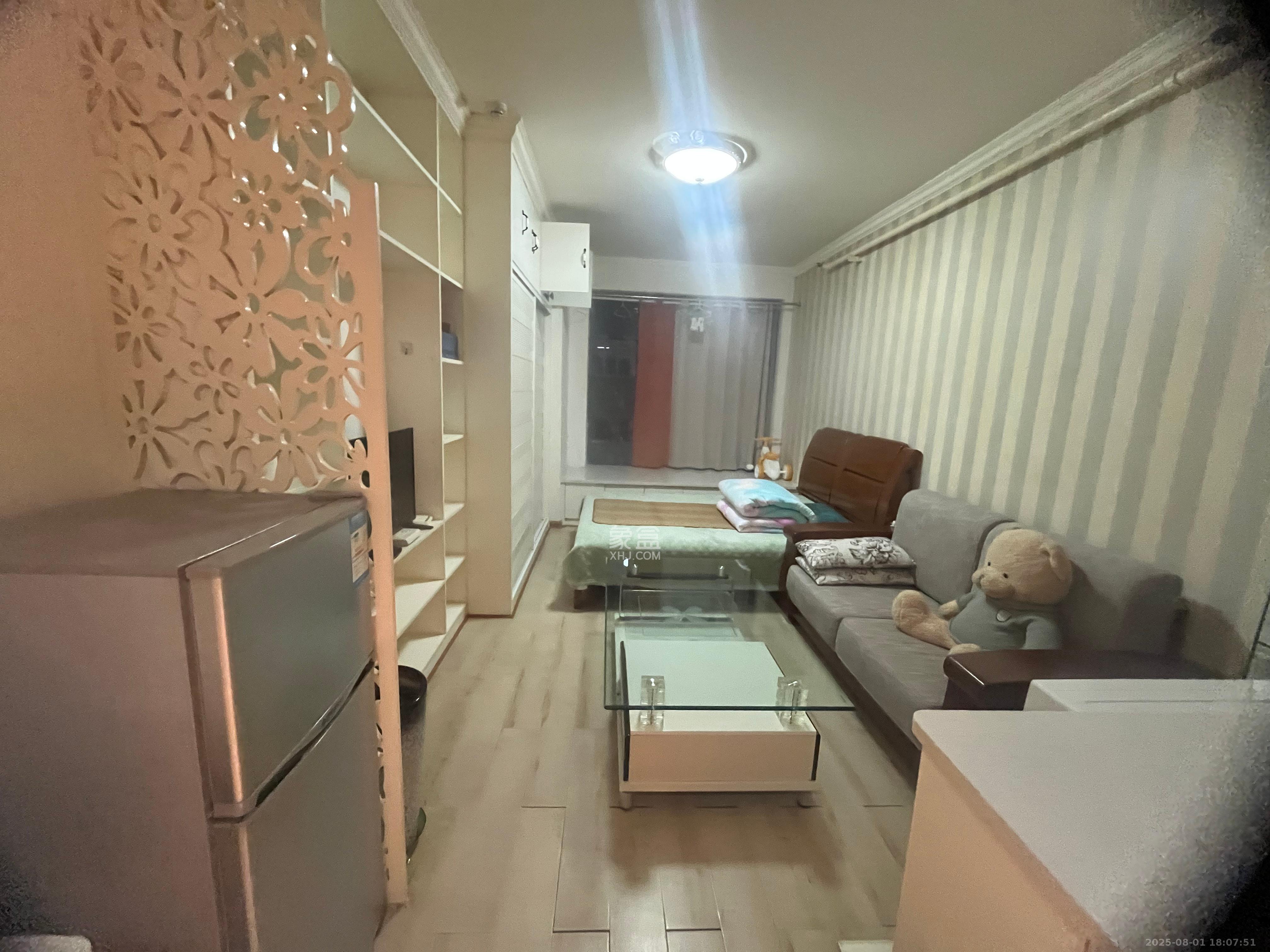 融科东南海  1室1厅0卫   1300.00元/月室内图