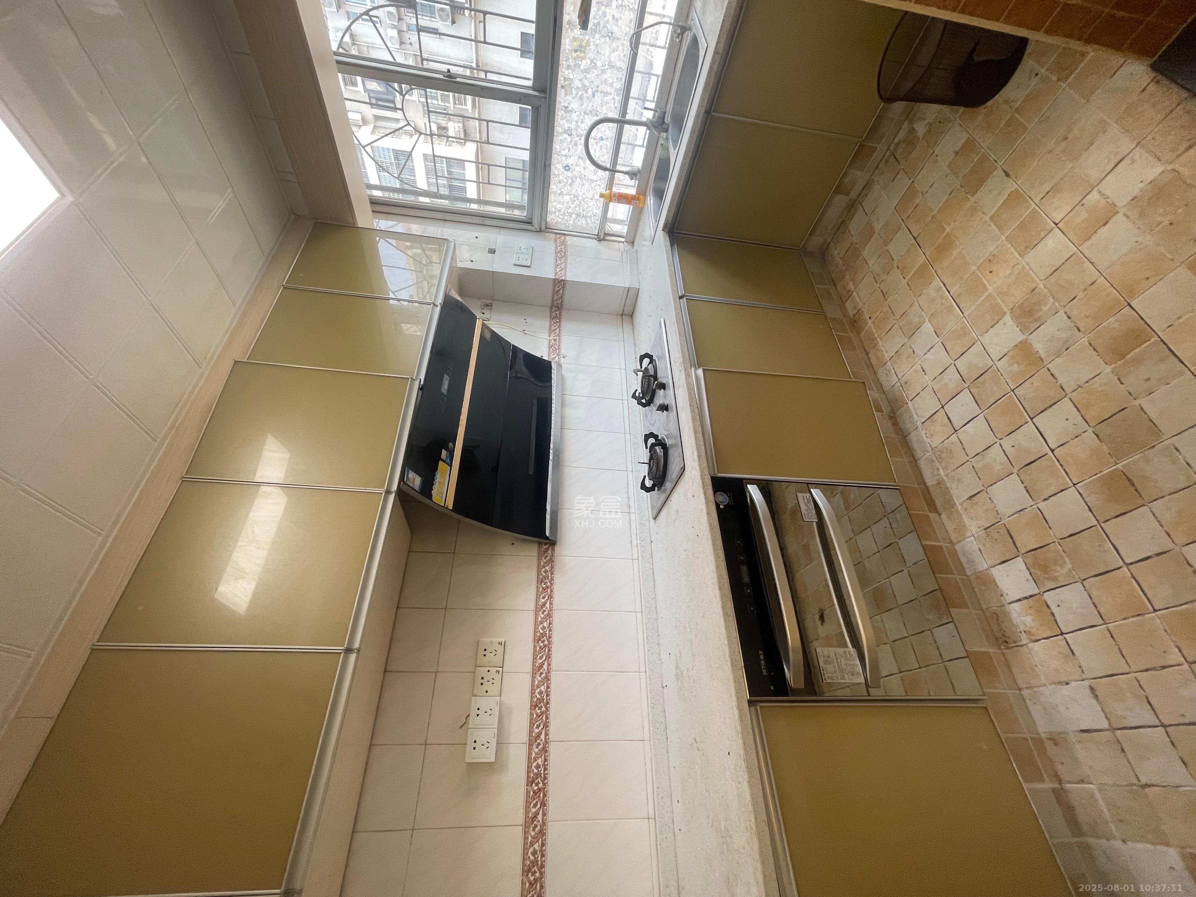 振湘小区 2室1厅1卫 1800.0元/月 振湘小区 2室1厅1卫 1800.0元/月室内图