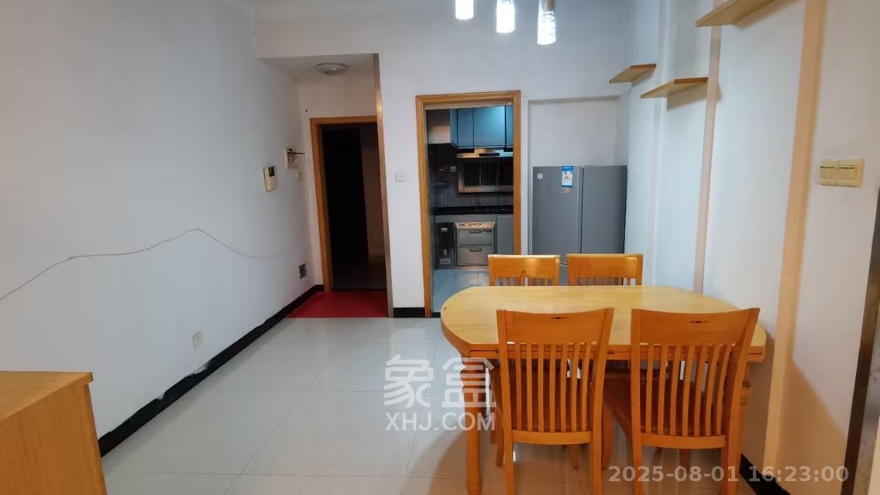尚东紫郡  2室2厅1卫   2200.00元/月室内图