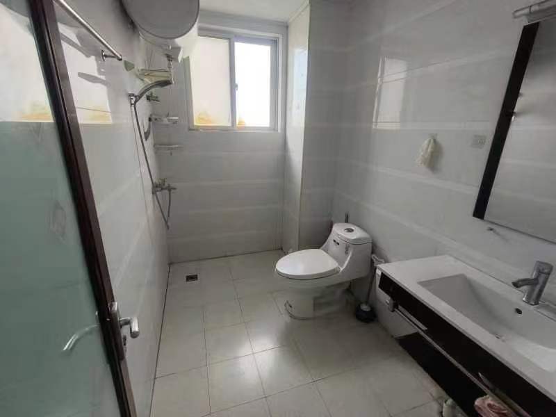 帝和华庭 2室2厅1卫 2000.0元/月 帝和华庭 2室2厅1卫 2000.0元/月室内图