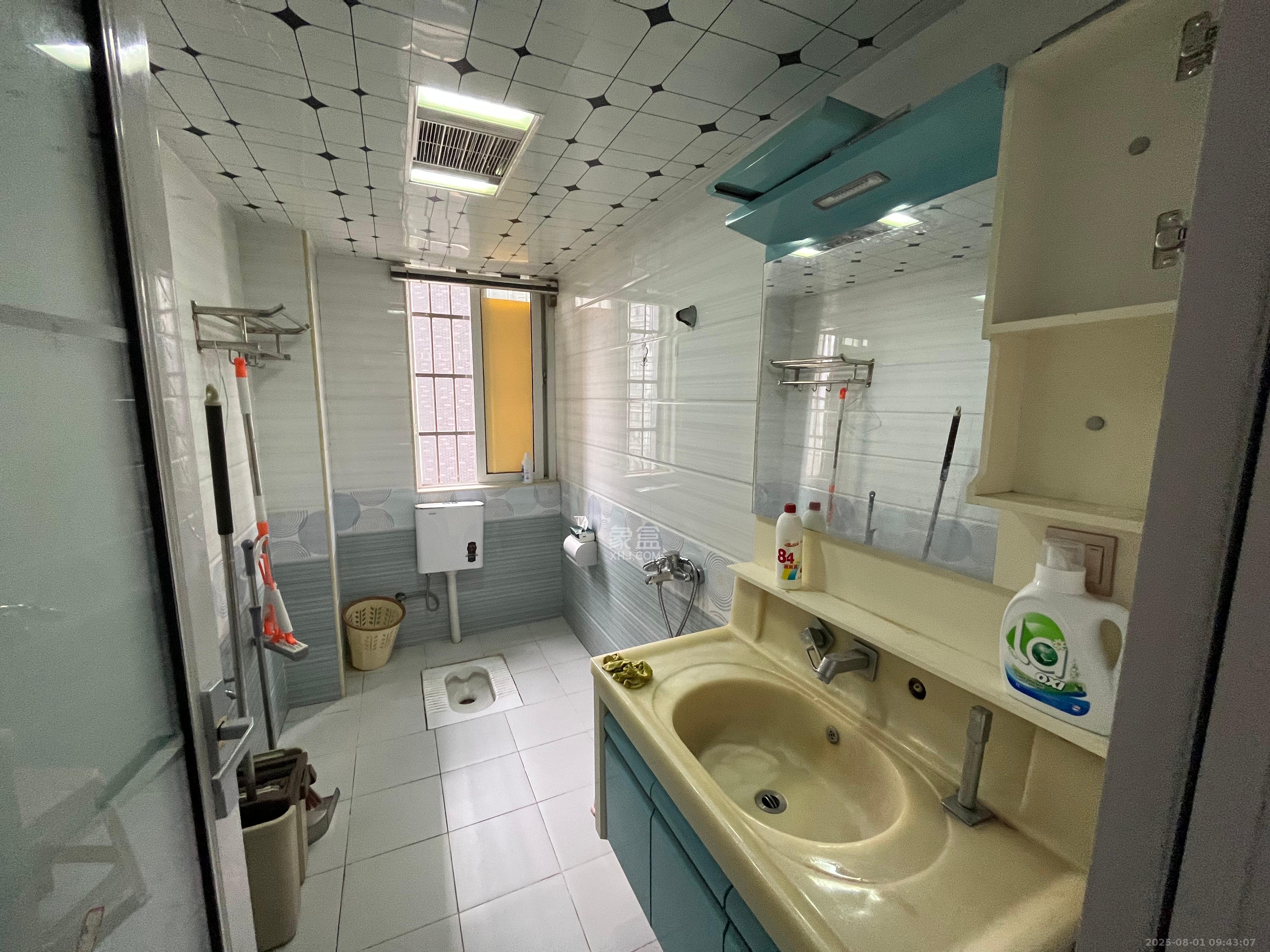 嘉宇盛世华章 3室2厅2卫 3500.0元/月 嘉宇盛世华章 3室2厅2卫 3500.0元/月室内图