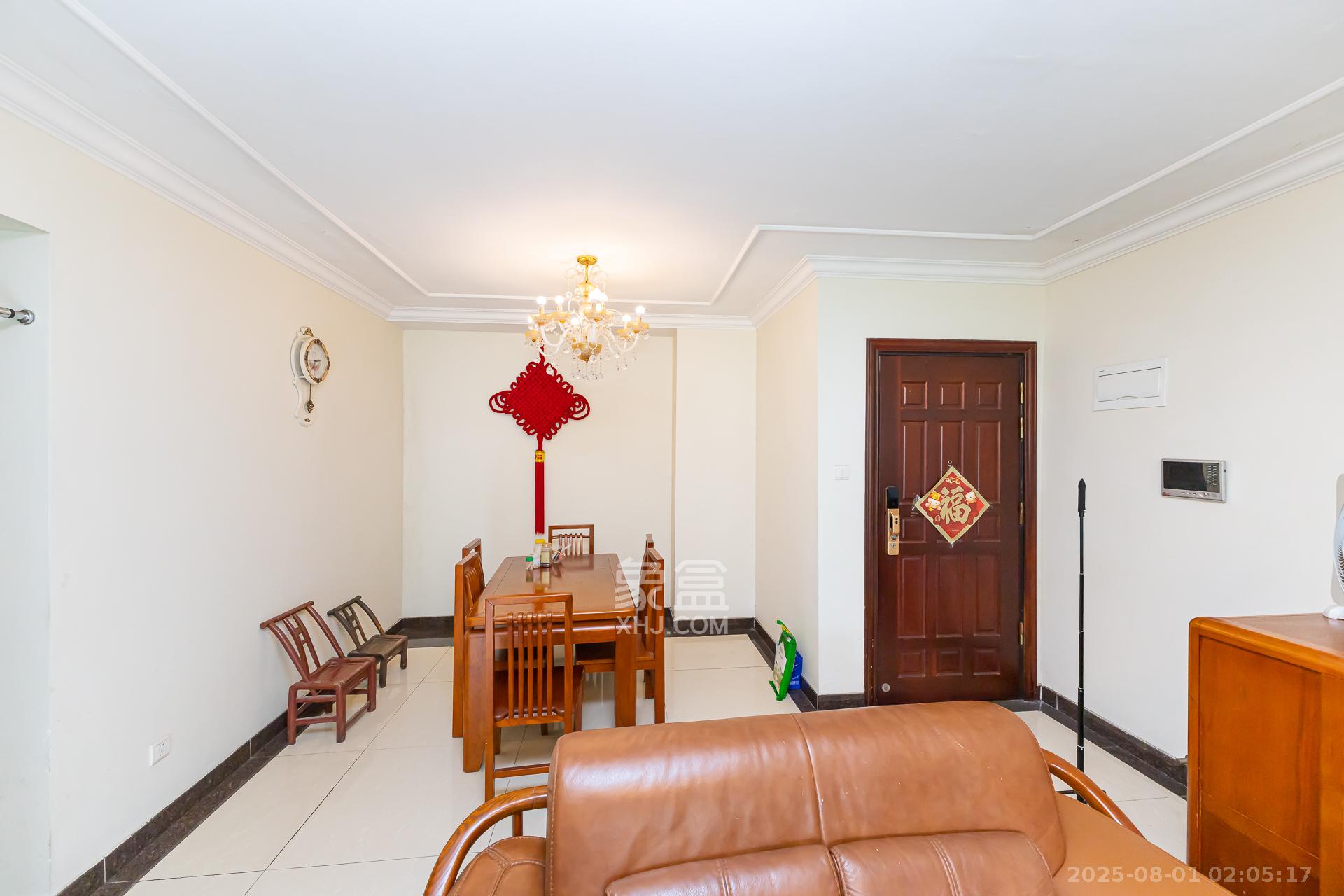 恒大名都 4室2厅2卫 78.0万 恒大名都 4室2厅2卫 78.0万客厅