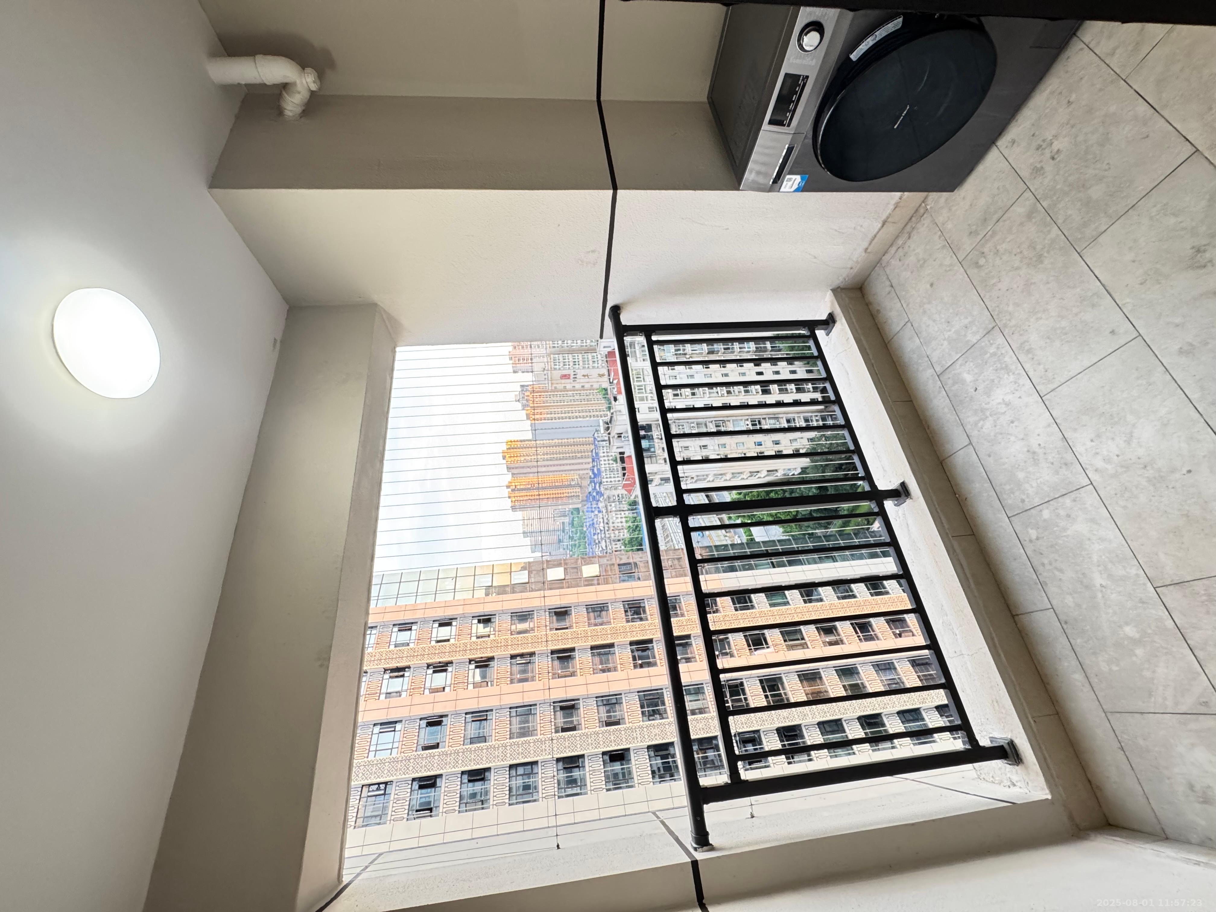 中国铁建金色蓝庭 3室2厅2卫 3000.0元/月 中国铁建金色蓝庭 3室2厅2卫 3000.0元/月室内图