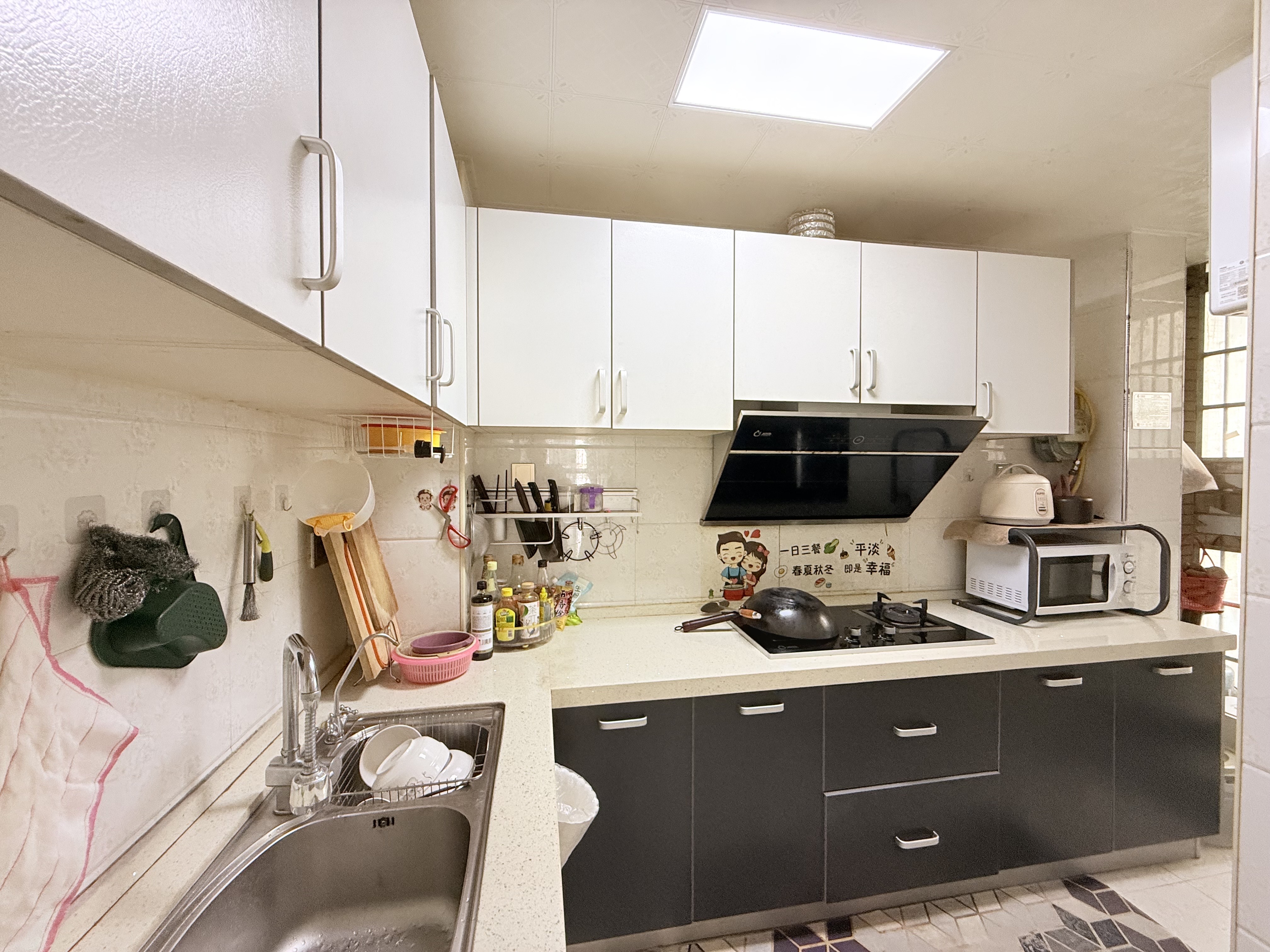 熙城春天 3室2厅2卫 66.8万 熙城春天 3室2厅2卫 66.8万客厅