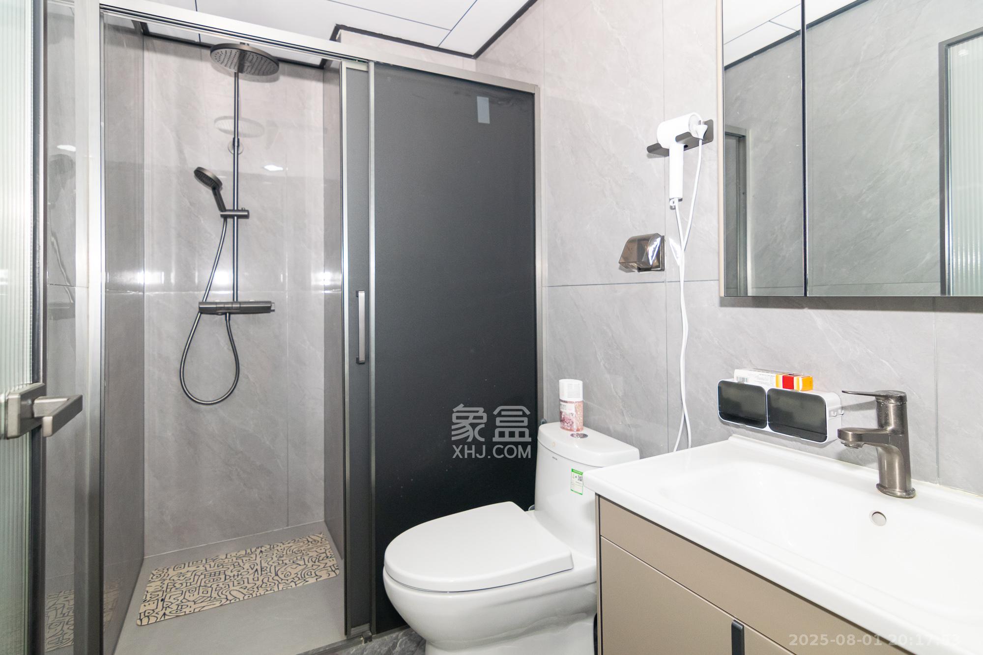 大汉汉府三期(大汉汉学府) 4室2厅2卫 124.0万 大汉汉府三期(大汉汉学府) 4室2厅2卫 124.0万卫生间