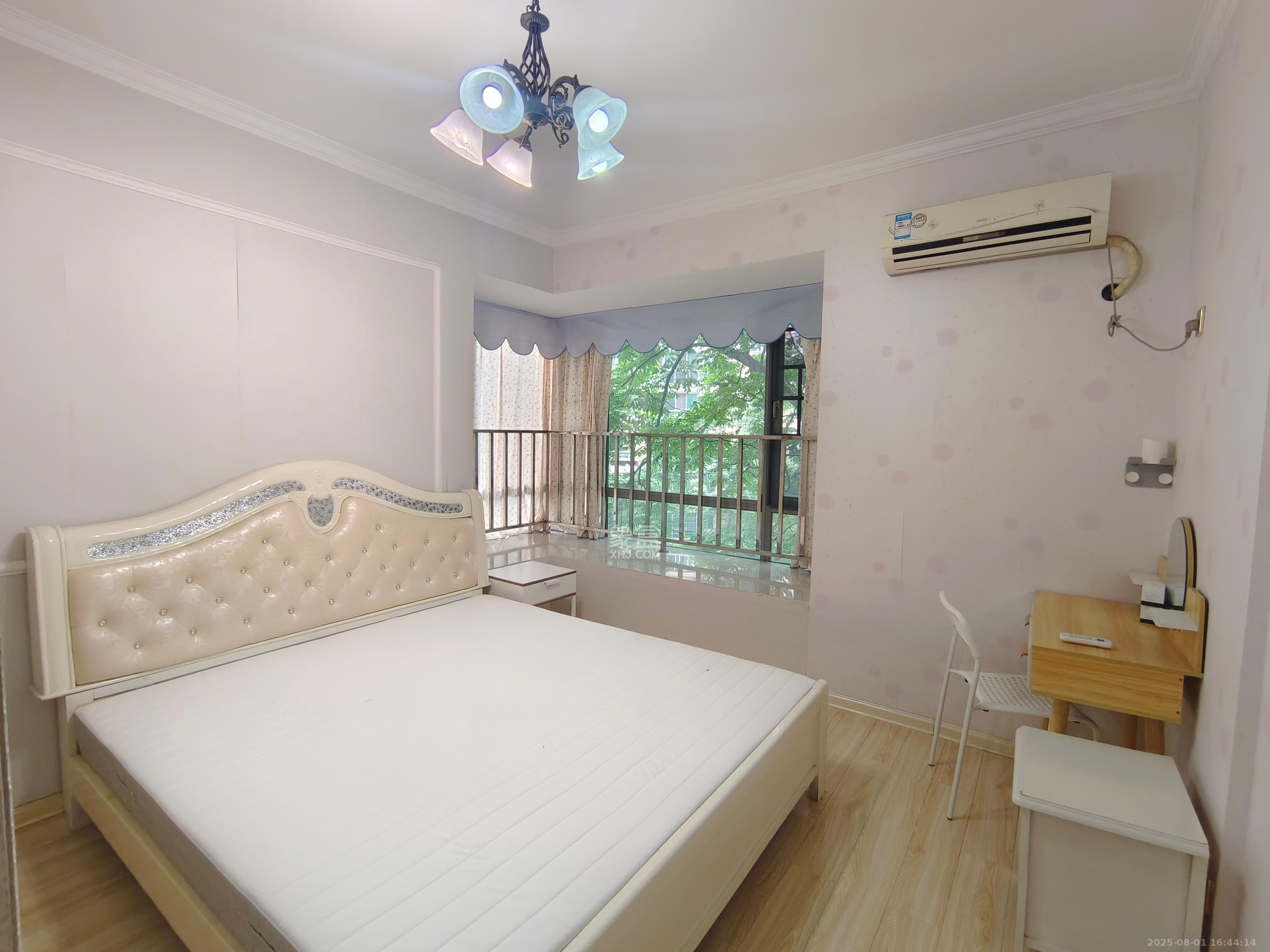 新城新世界一二三期 3室2厅1卫 2800.0元/月 新城新世界一二三期 3室2厅1卫 2800.0元/月室内图