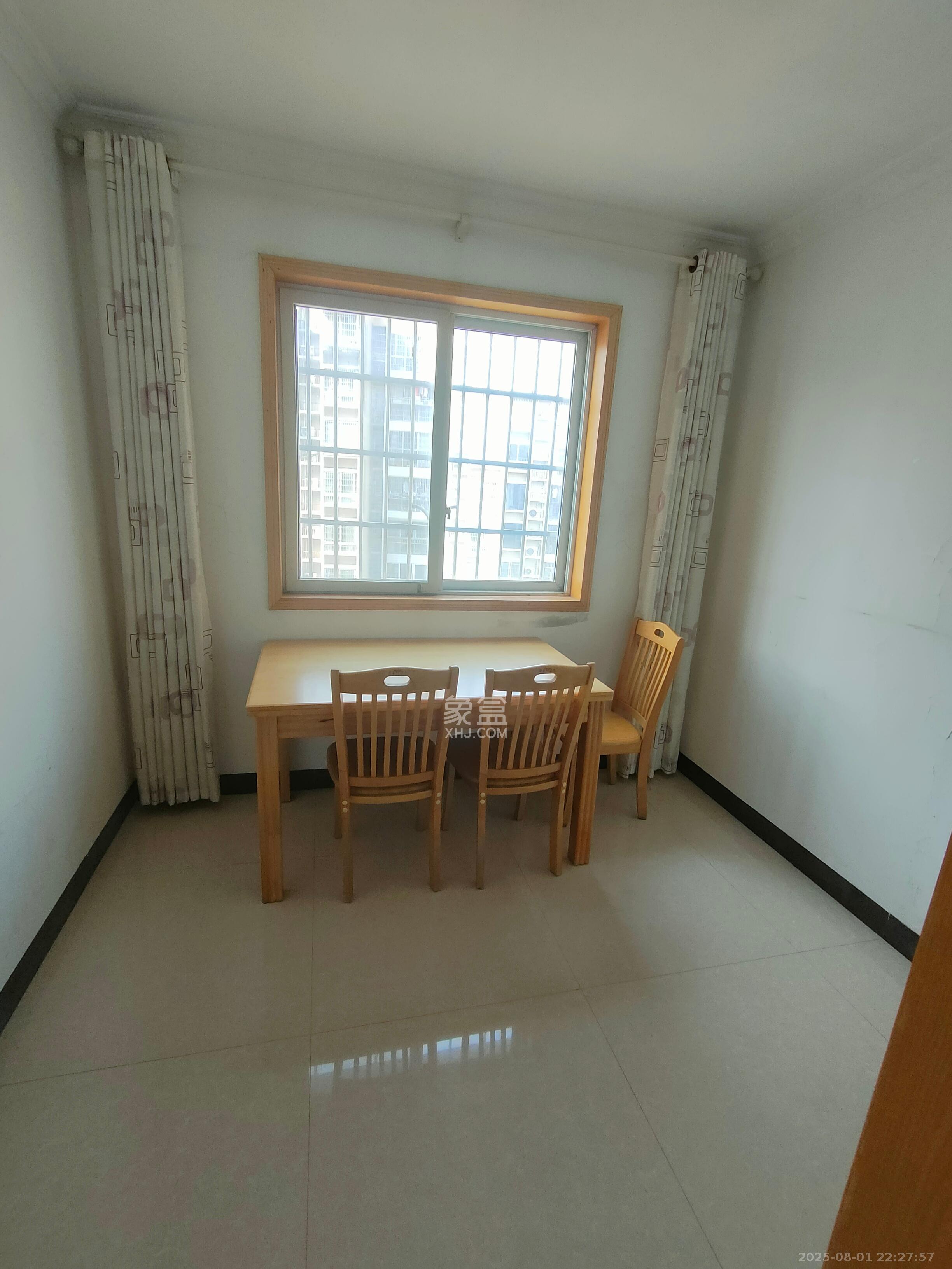 东业苹果社区  2室2厅1卫   1600.00元/月室内图