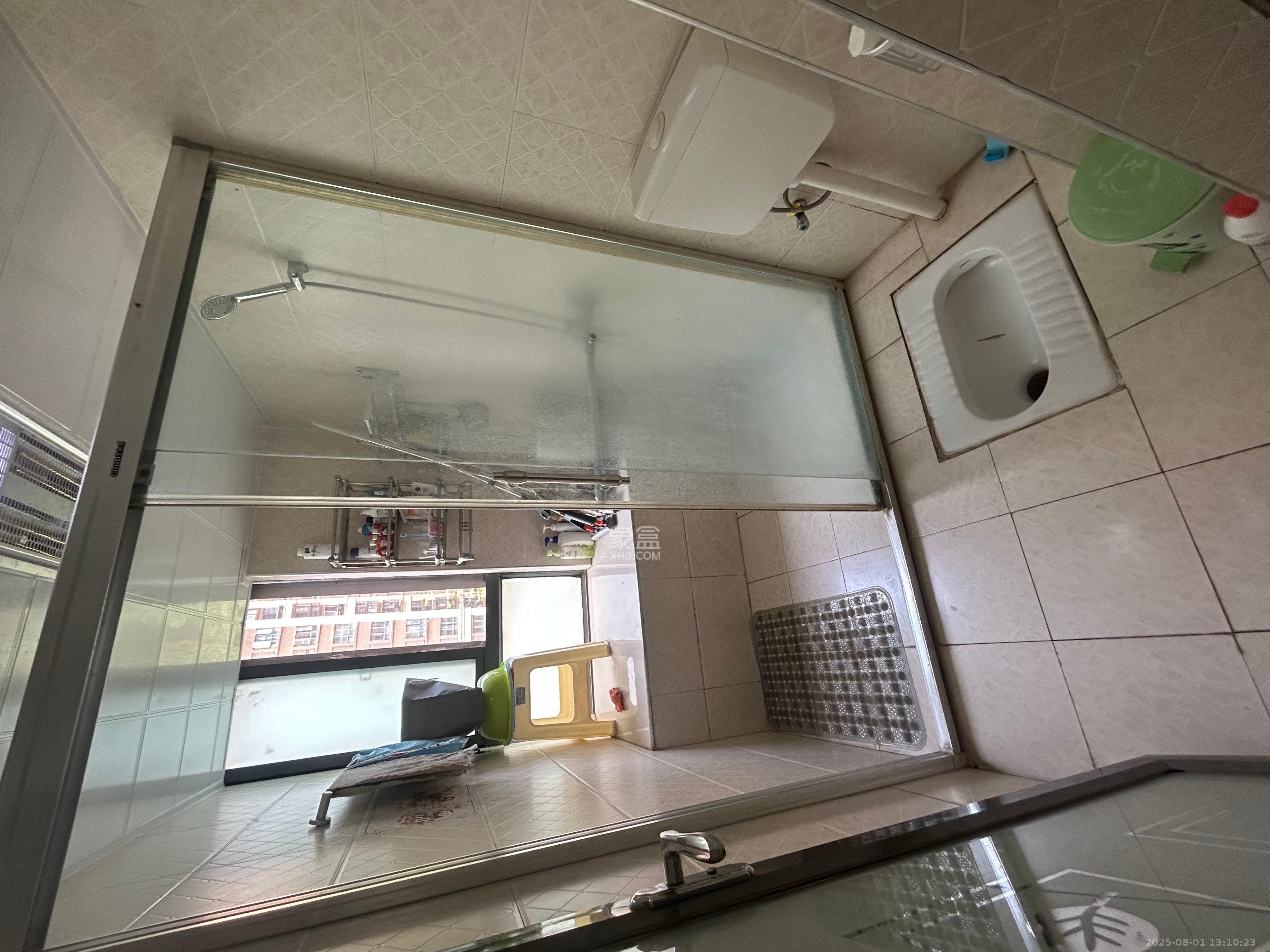 五矿紫湖香醍 4室2厅1卫 2300.0元/月 五矿紫湖香醍 4室2厅1卫 2300.0元/月室内图