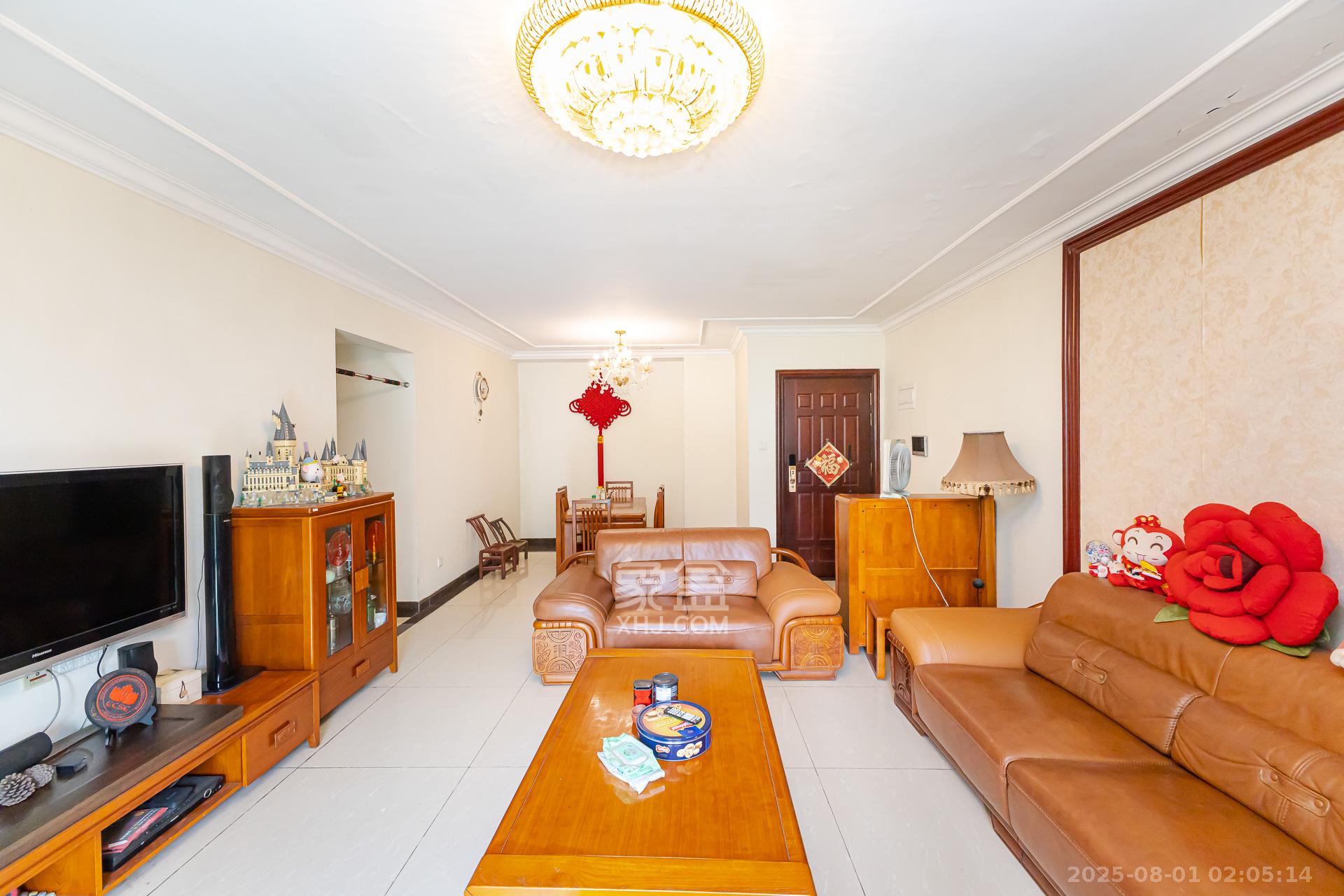 恒大名都 4室2厅2卫 78.0万 恒大名都 4室2厅2卫 78.0万客厅