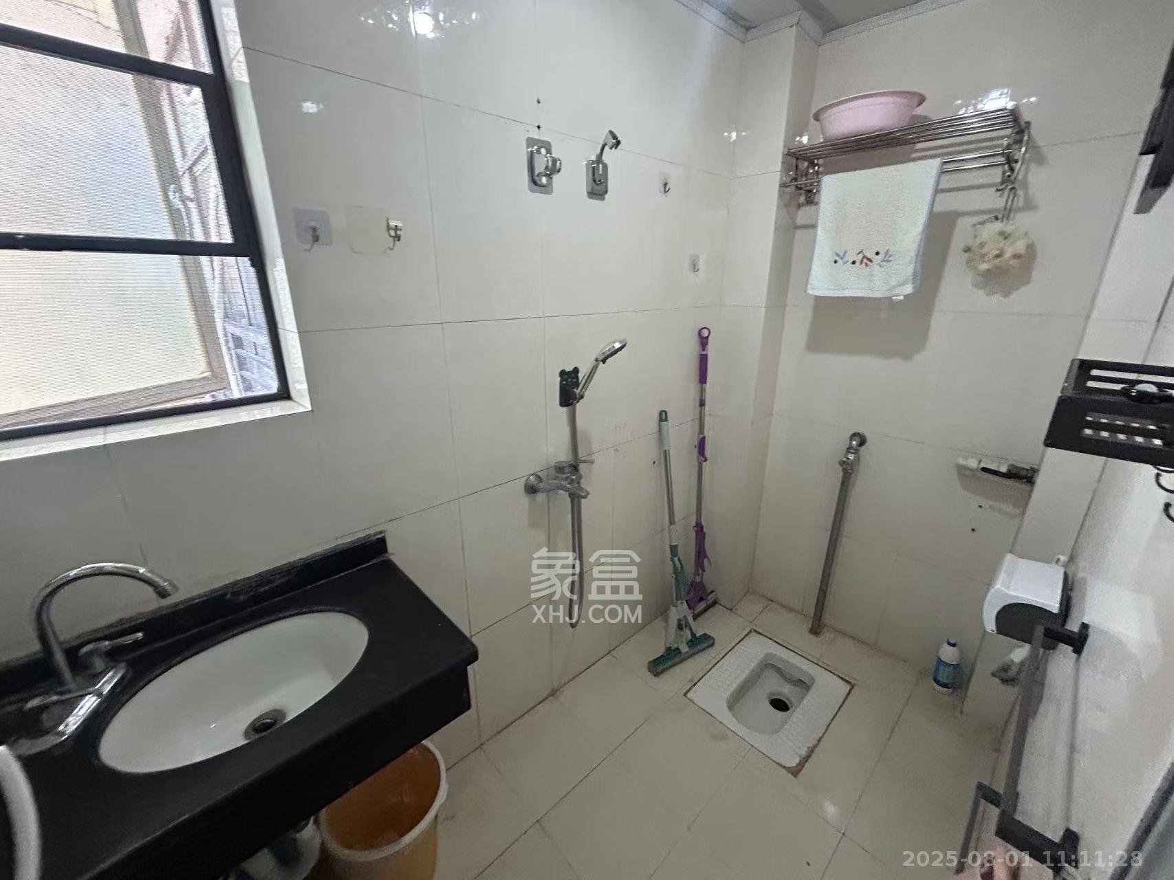 向阳湖安置小区 1室0厅0卫 3000.0元/月 向阳湖安置小区 1室0厅0卫 3000.0元/月室内图