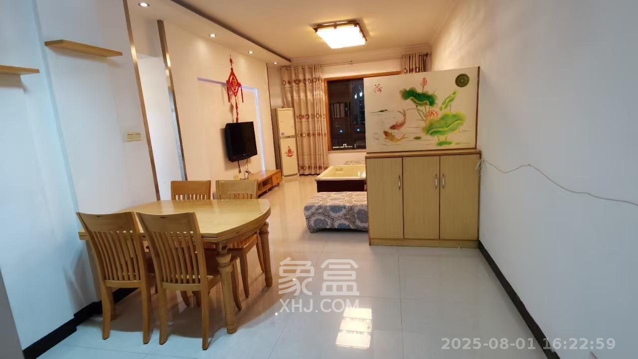 尚东紫郡  2室2厅1卫   2200.00元/月室内图