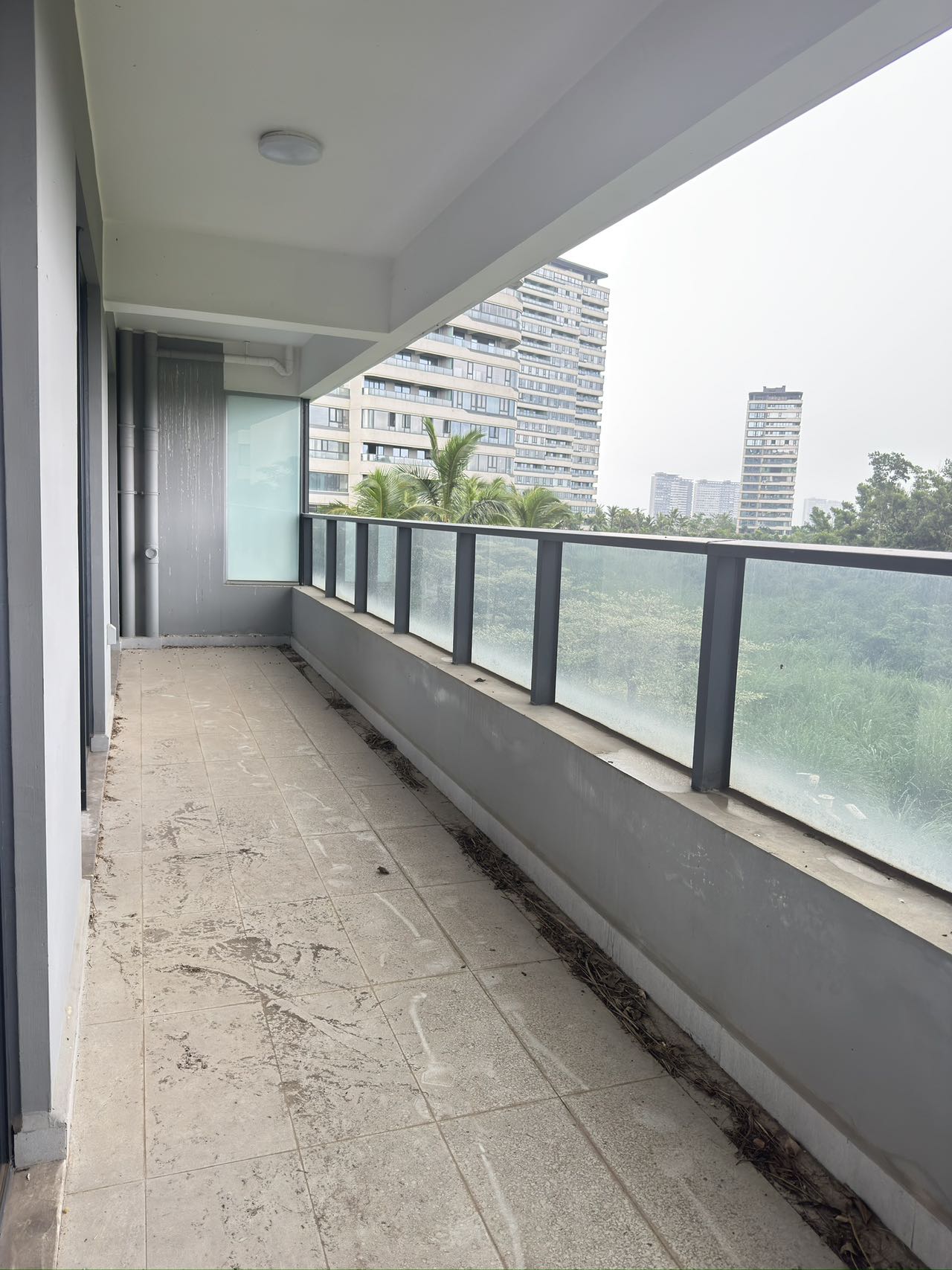 融创观澜湖公园壹号四期 3室2厅2卫 148.0万 融创观澜湖公园壹号四期 3室2厅2卫 148.0万室内图