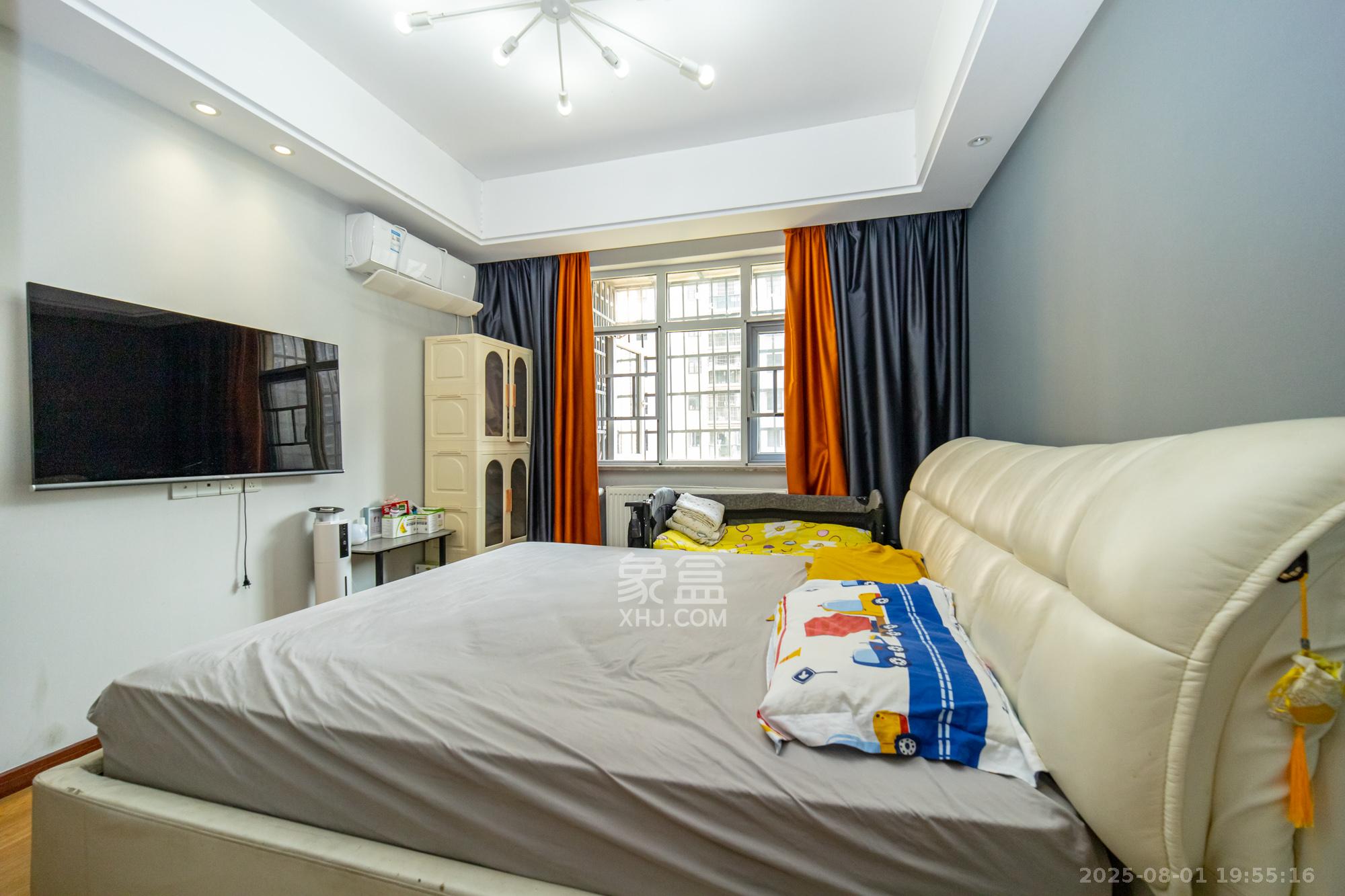 鹏基诺亚山林 3室2厅2卫 95.0万 鹏基诺亚山林 3室2厅2卫 95.0万卧室