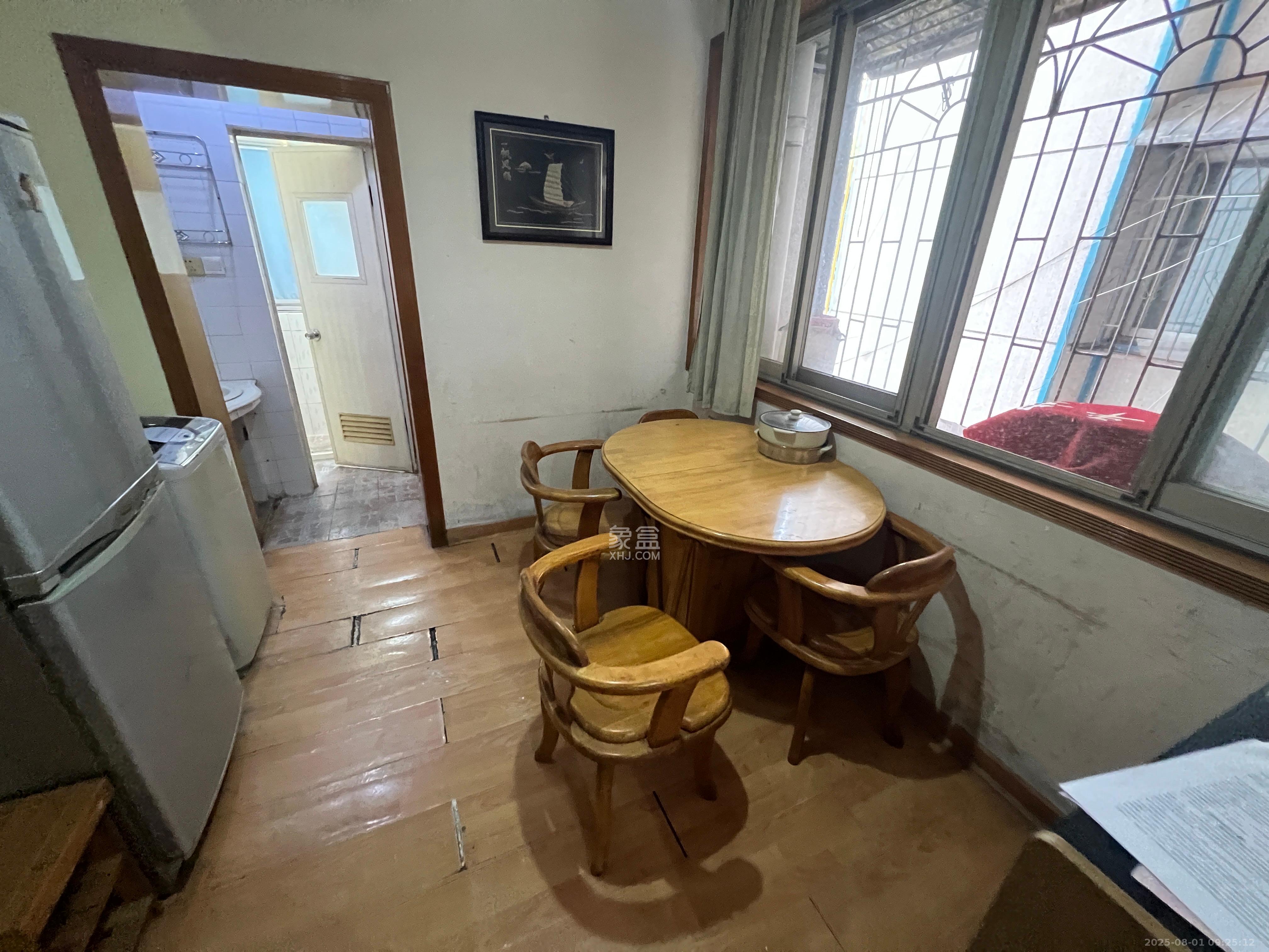 长沙理工大学侯家塘校区教职工宿舍  2室1厅1卫    1900.0元/月室内图