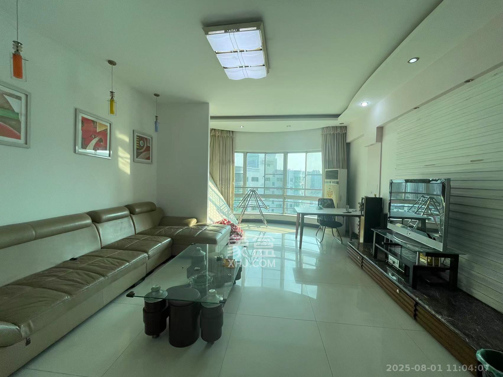 龙柏小区  3室2厅2卫    2900.0元/月 龙柏小区  3室2厅2卫    2900.0元/月室内图