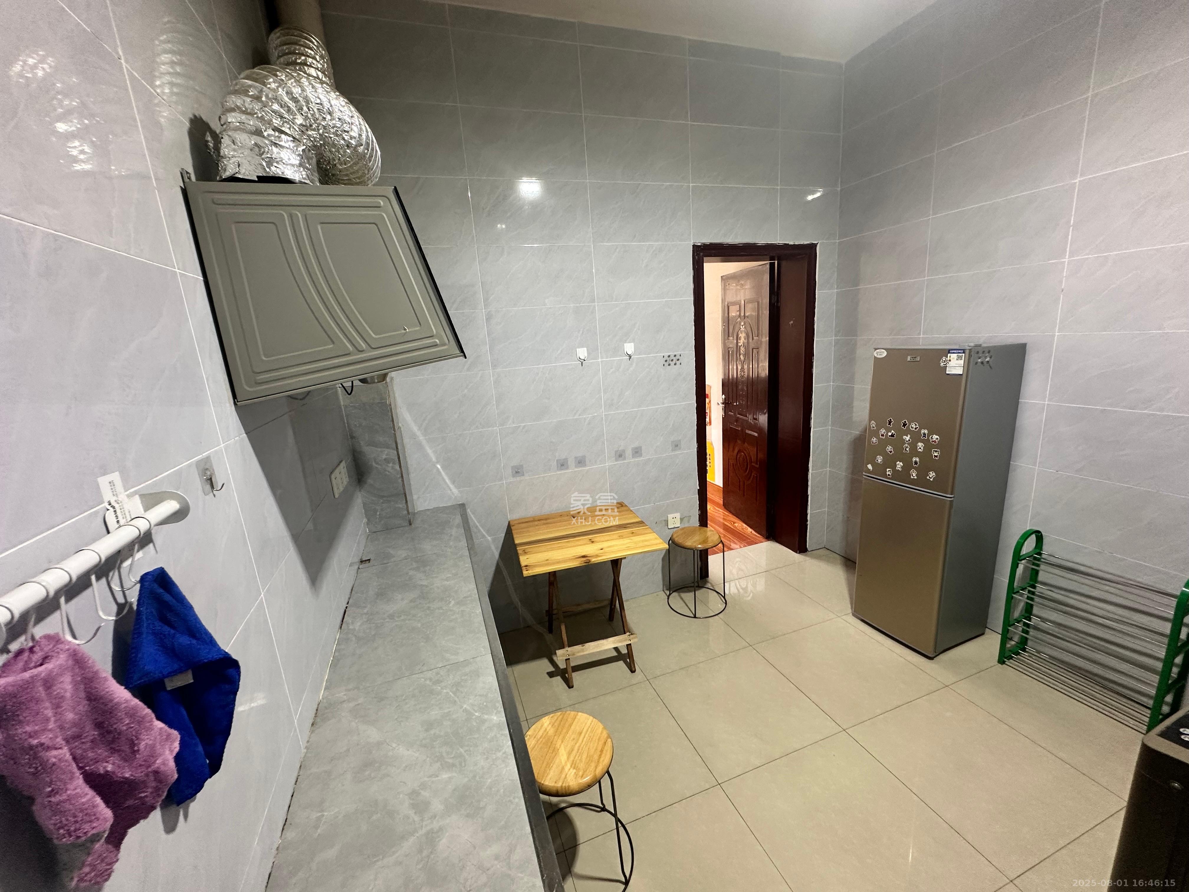 小龚湾小区 1室1厅1卫 1150.0元/月 小龚湾小区 1室1厅1卫 1150.0元/月室内图