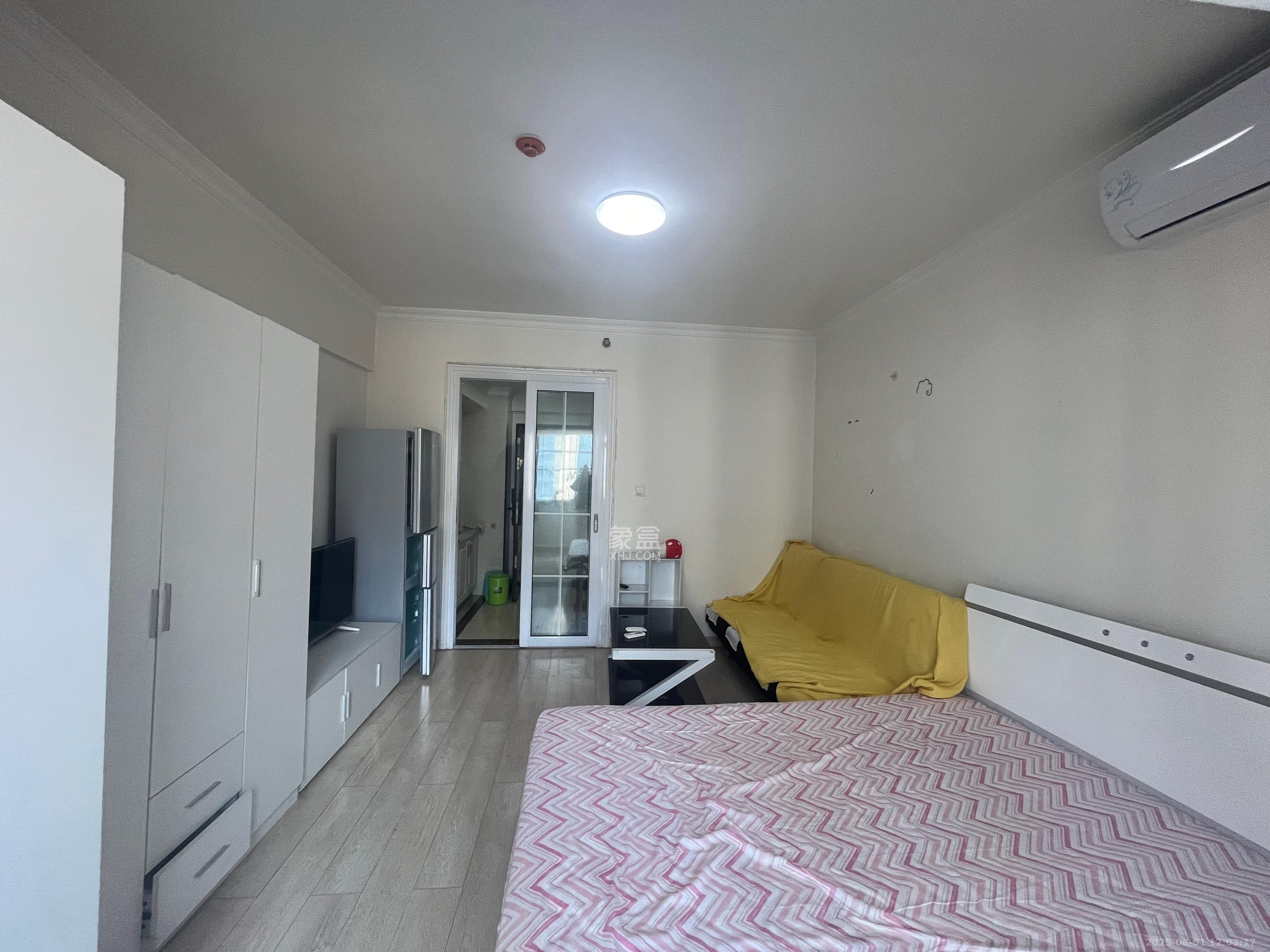 五江天街北区  1室1厅1卫    1500.0元/月室内图