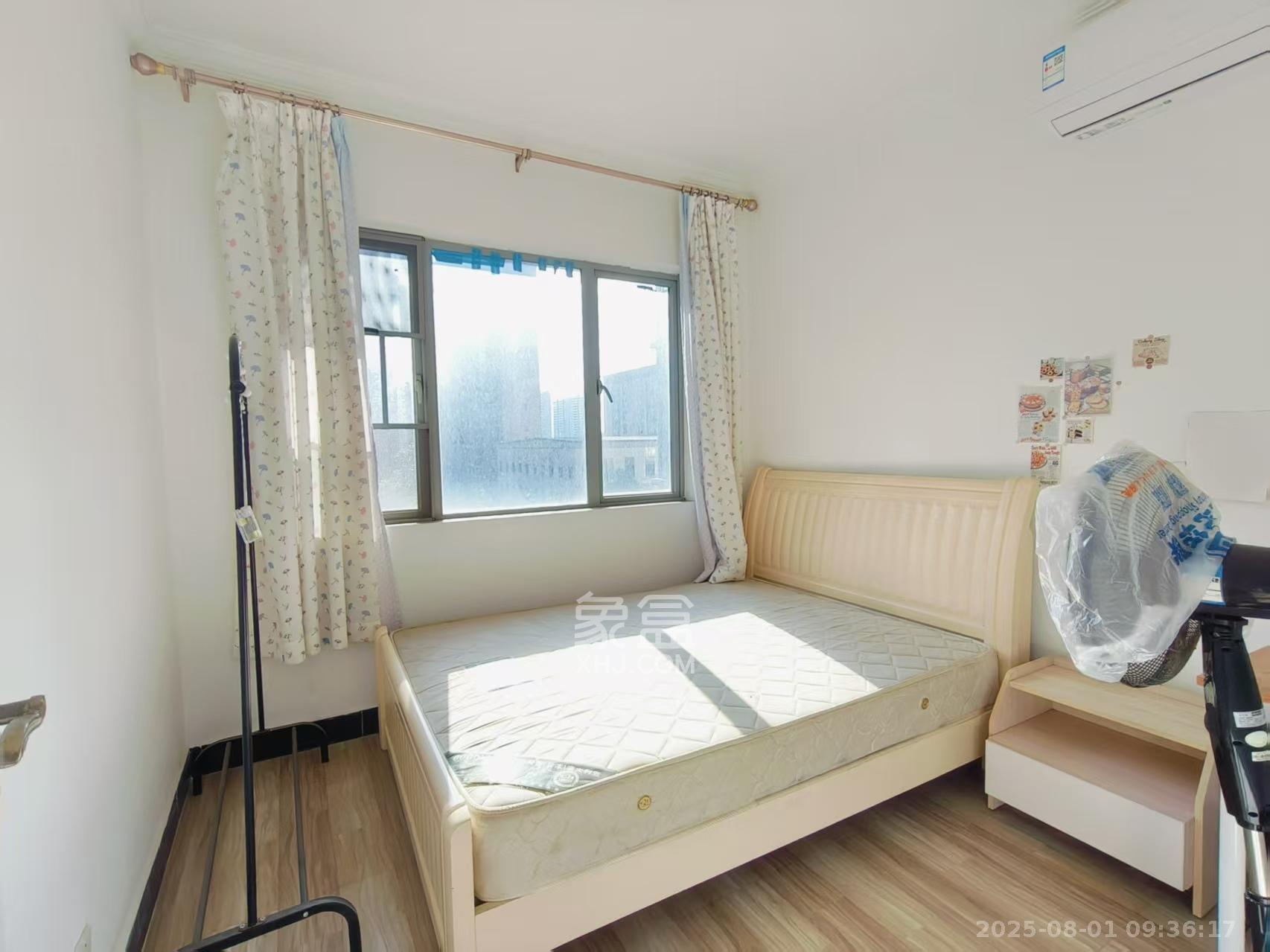 湖湘奥林匹克花园  3室2厅1卫   2000.00元/月室内图