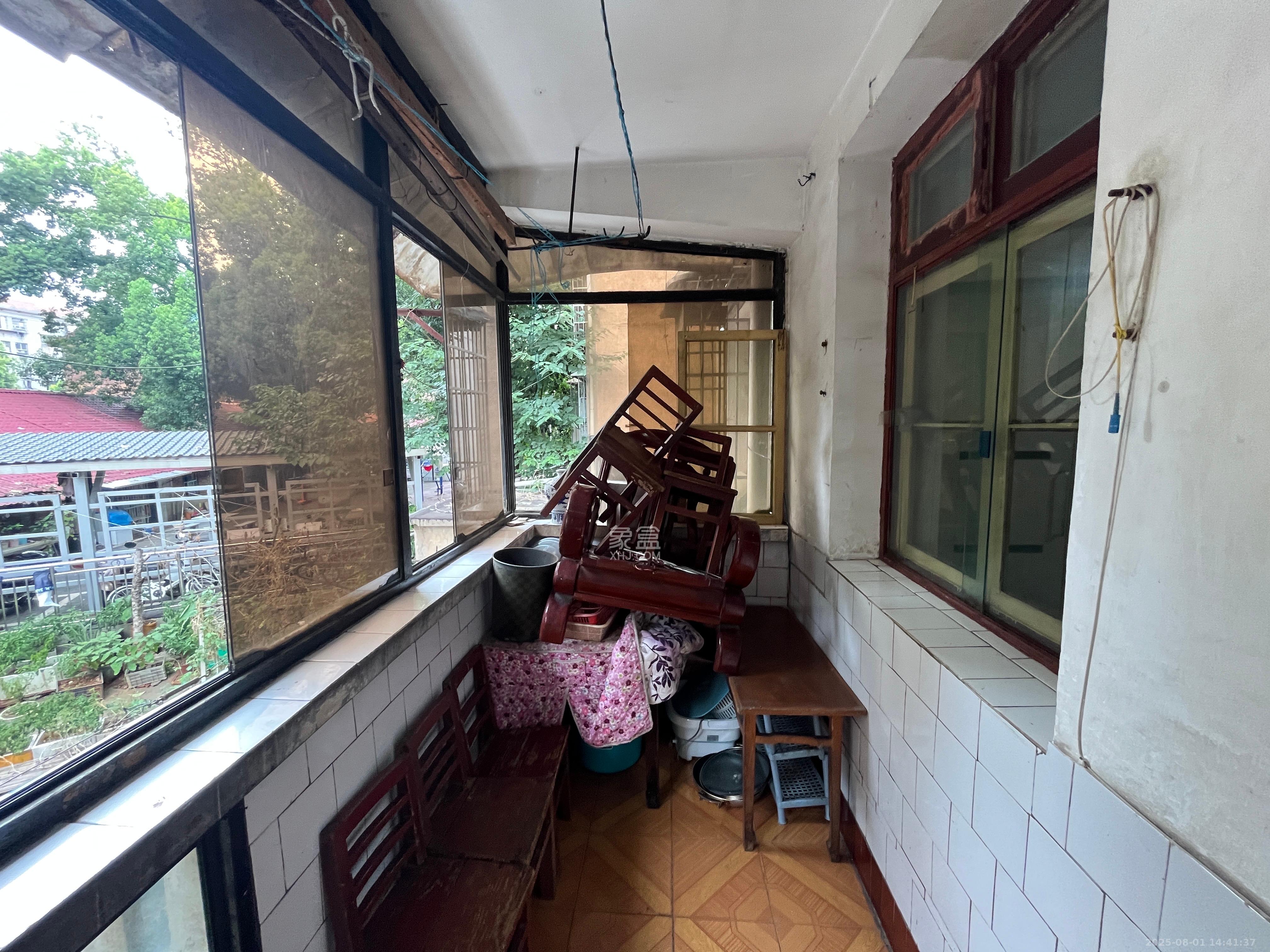 东风一村社区房(王家垅)  3室1厅1卫    1400.0元/月 东风一村社区房(王家垅)  3室1厅1卫    1400.0元/月室内图