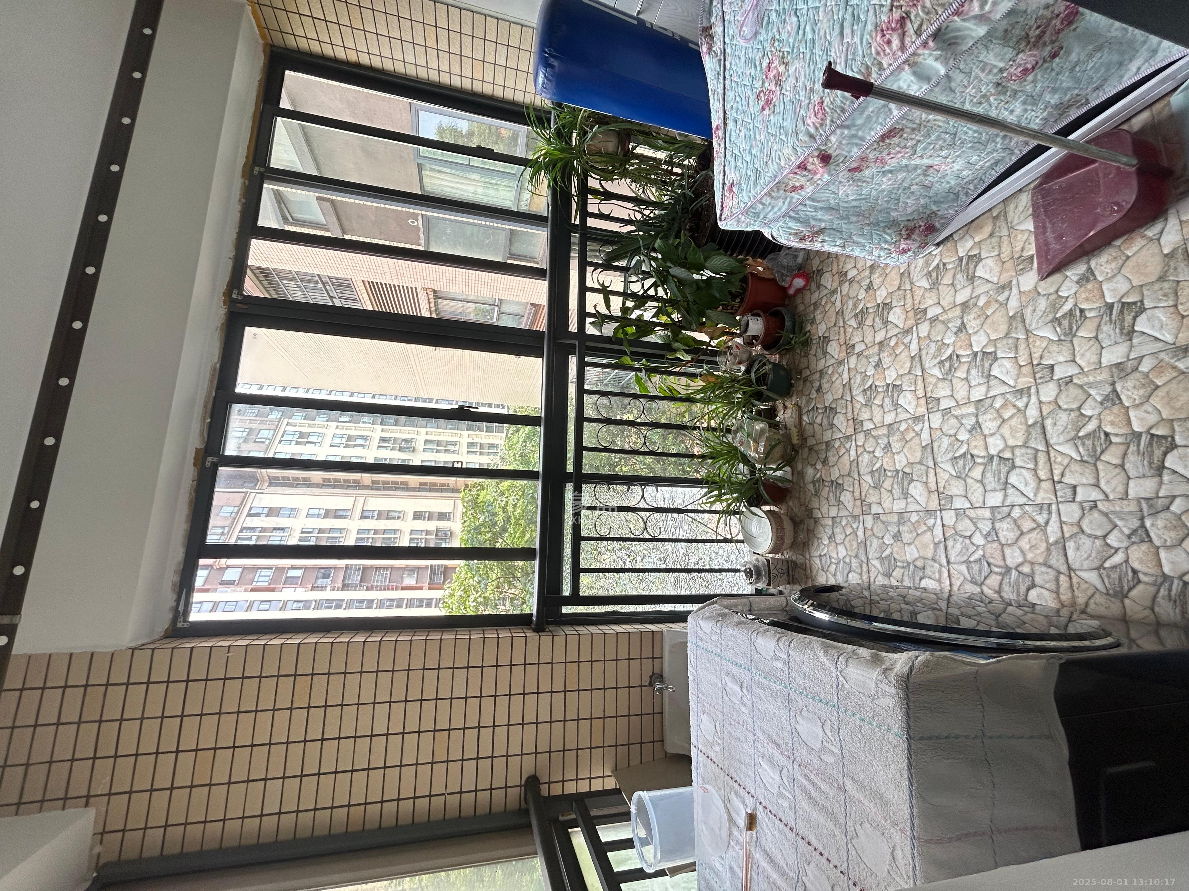 五矿紫湖香醍  4室2厅1卫    2300.0元/月室内图