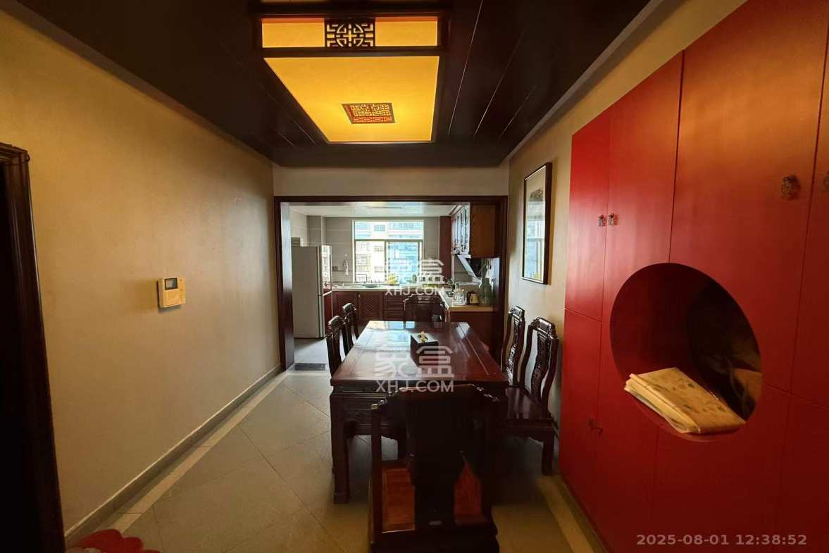 锦湘国际星城二期(锦雅苑)  4室2厅2卫    3500.0元/月 锦湘国际星城二期(锦雅苑)  4室2厅2卫    3500.0元/月室内图