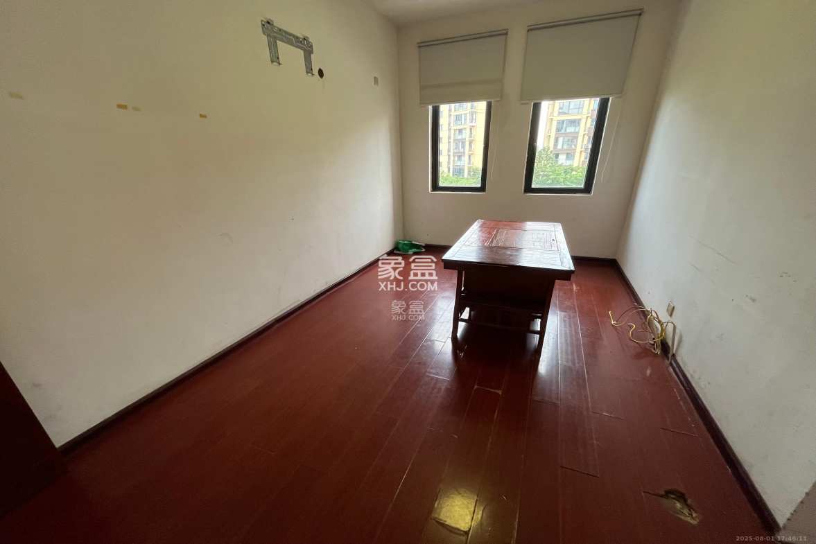 堤亚纳湾(深业沙河城) 4室2厅1卫 3500.0元/月 堤亚纳湾(深业沙河城) 4室2厅1卫 3500.0元/月室内图