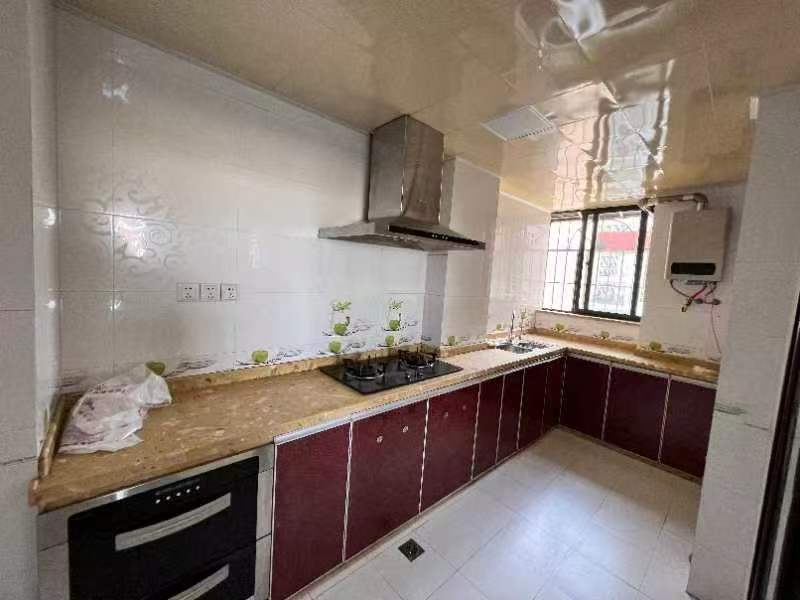 京江花园 3室2厅2卫 2600.0元/月 京江花园 3室2厅2卫 2600.0元/月室内图