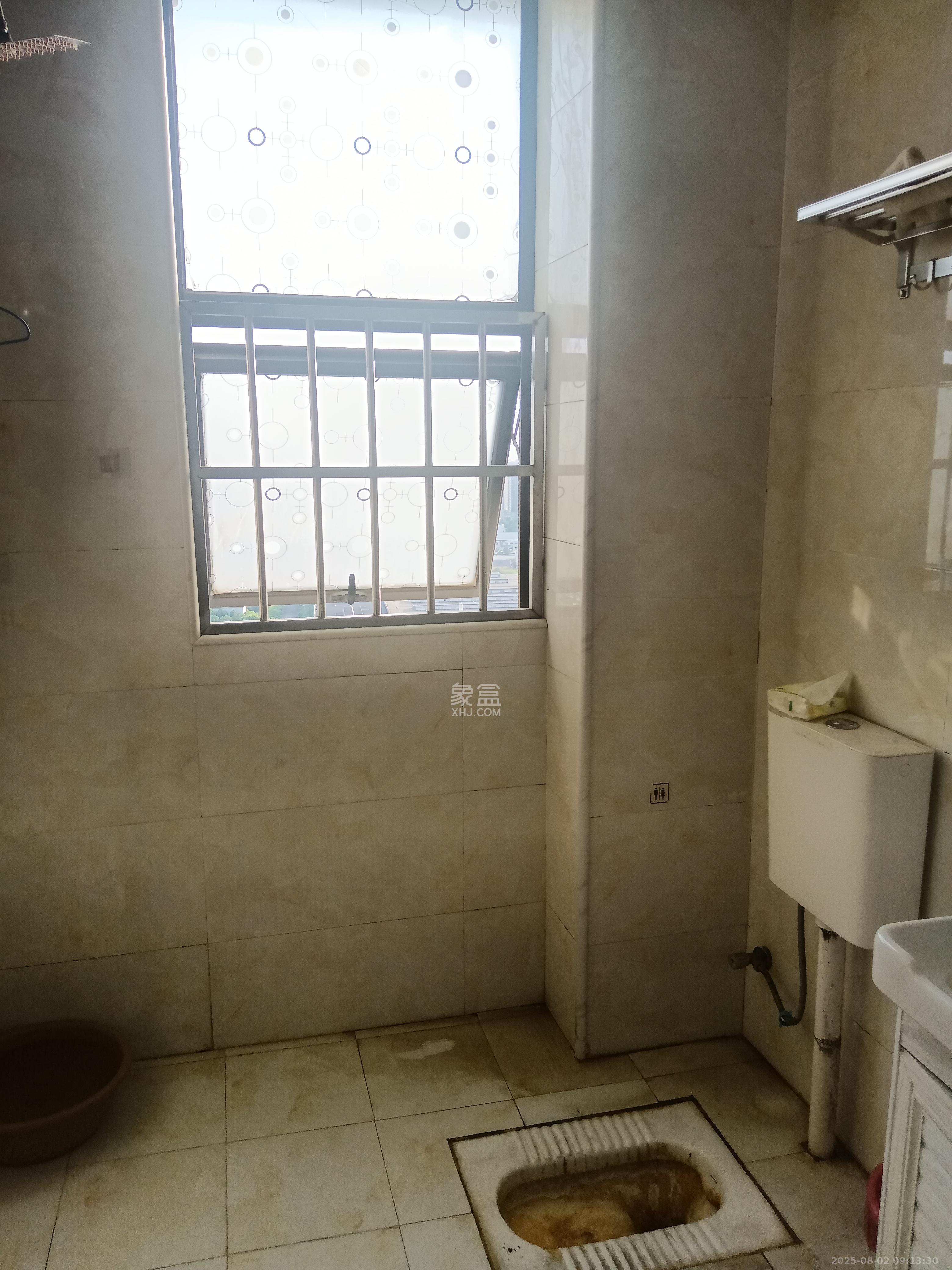 高升时代广场（冠铭商务中心）  3室2厅1卫    2200.0元/月室内图