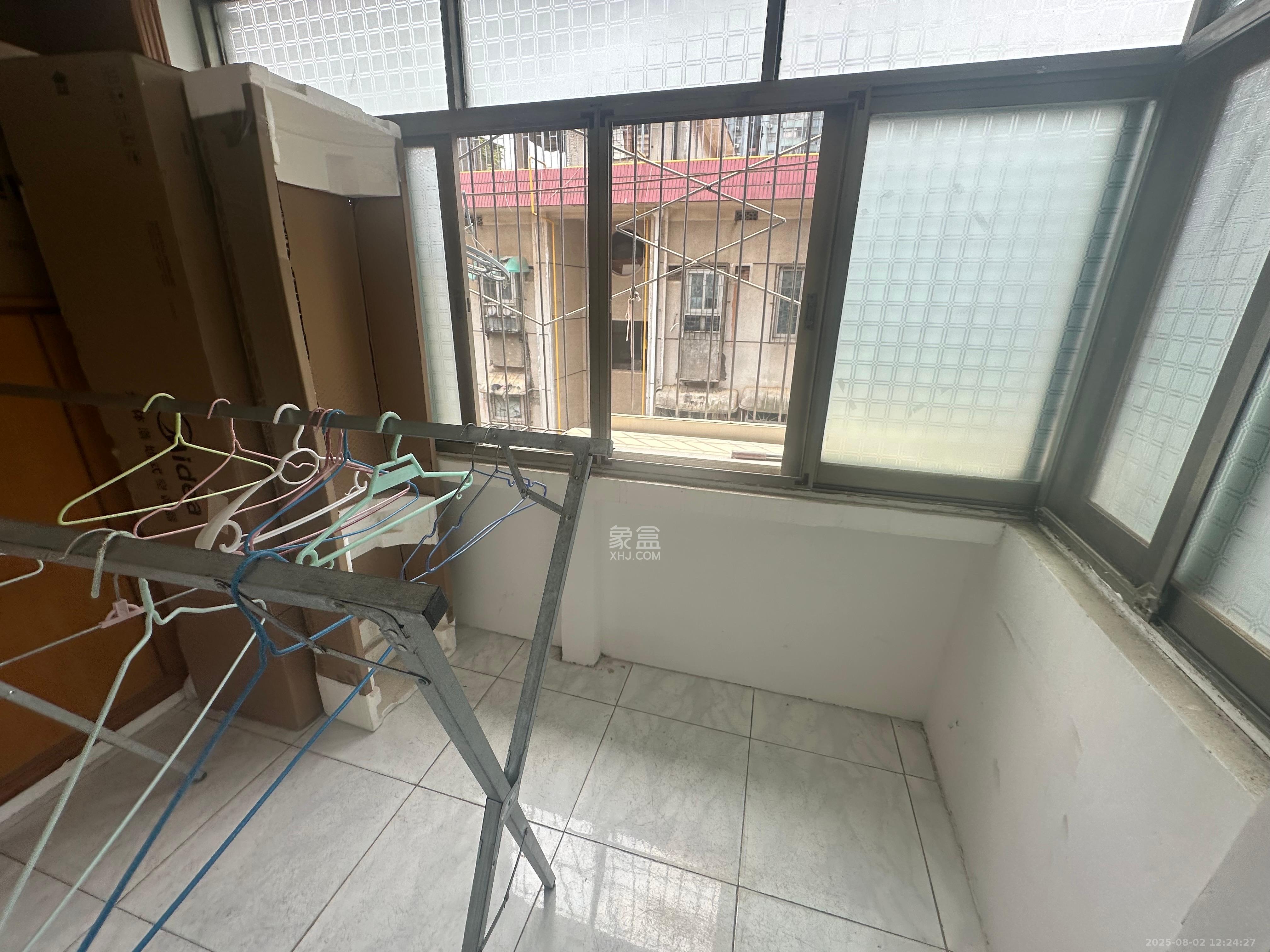 向韶村 2室1厅1卫 1600.0元/月 向韶村 2室1厅1卫 1600.0元/月室内图