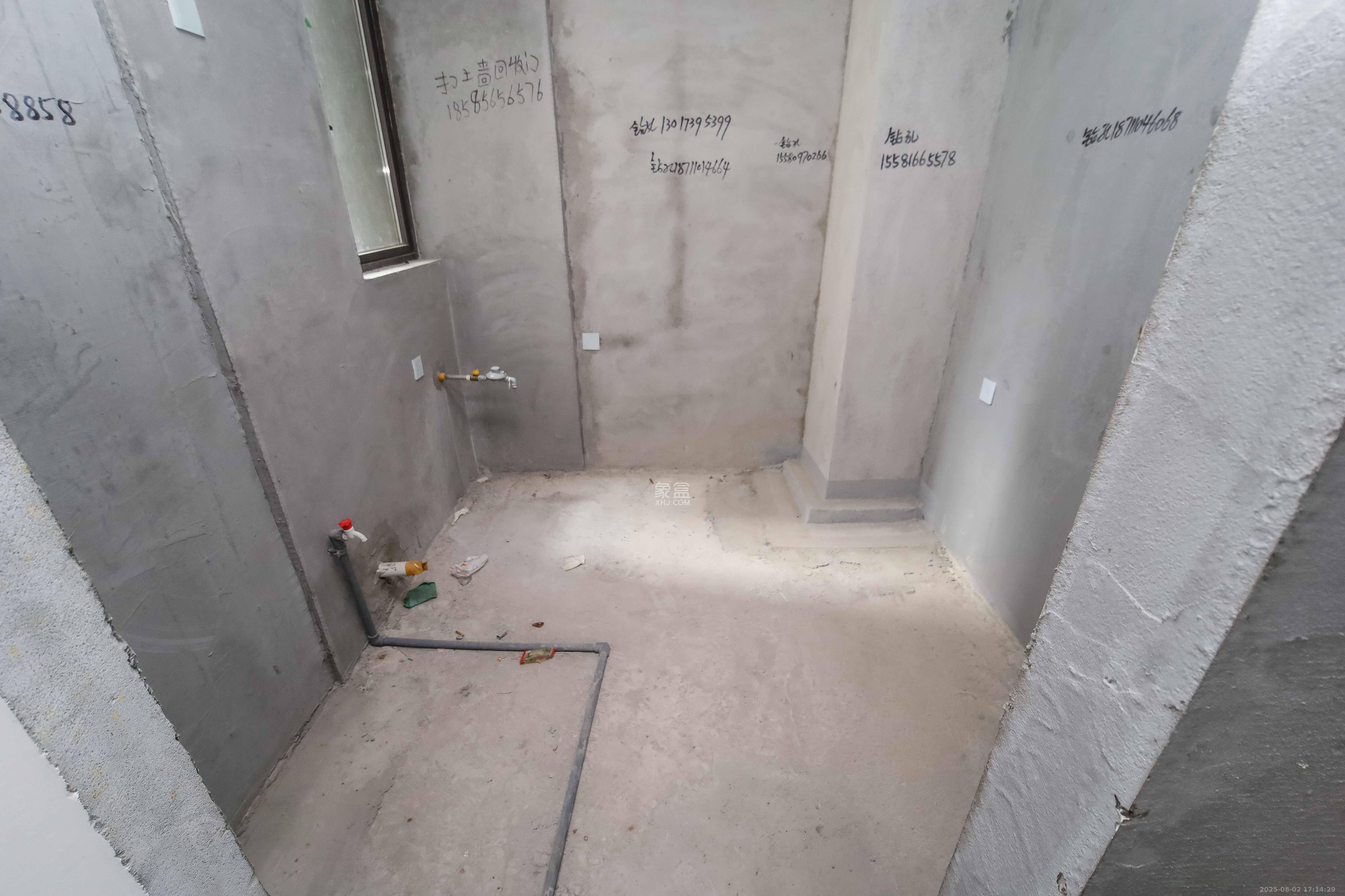 德奥悦东方  3室2厅2卫    135.0万厨房