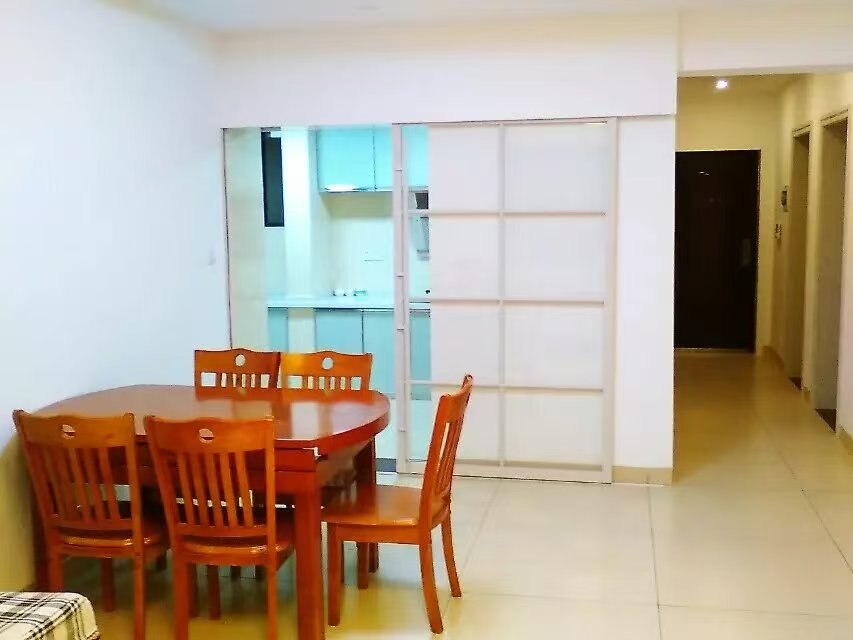 民俗文化广场 3室2厅2卫 2200.0元/月 民俗文化广场 3室2厅2卫 2200.0元/月室内图